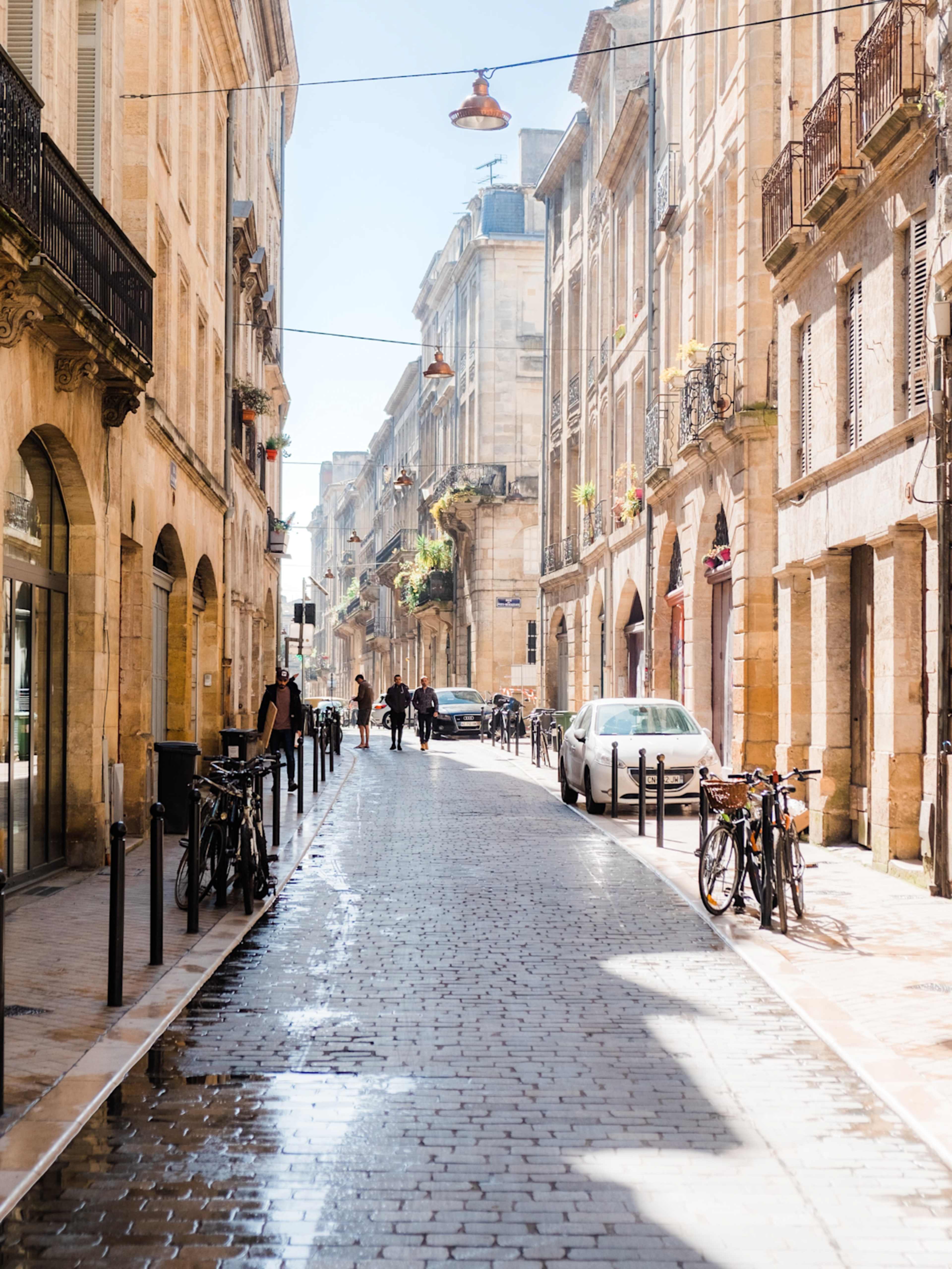 Bordeaux, France photo 2