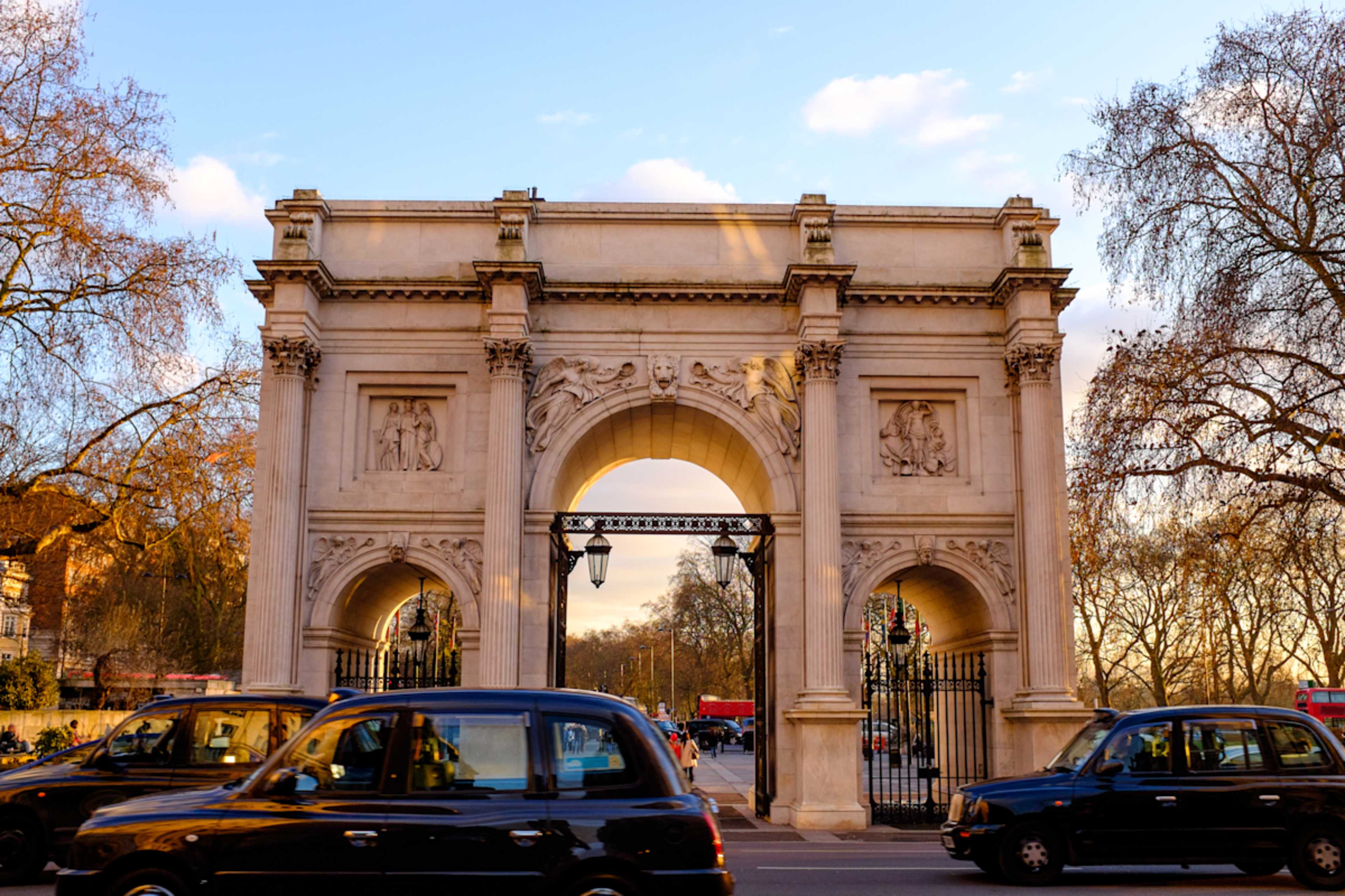 London & Edinburgh City Getaway photo 1