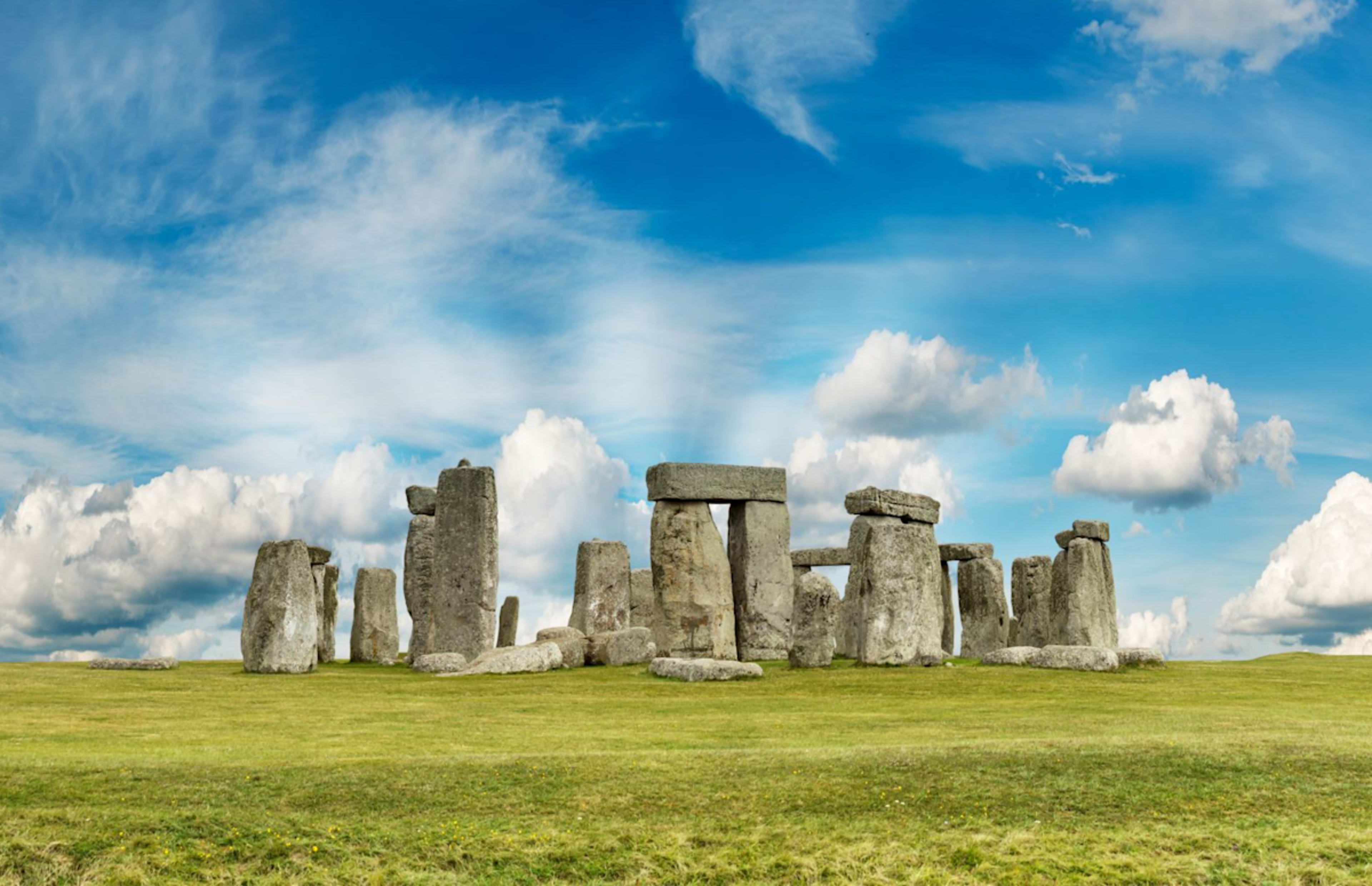 Heart of England: London, Bath & Stonehenge photo 5