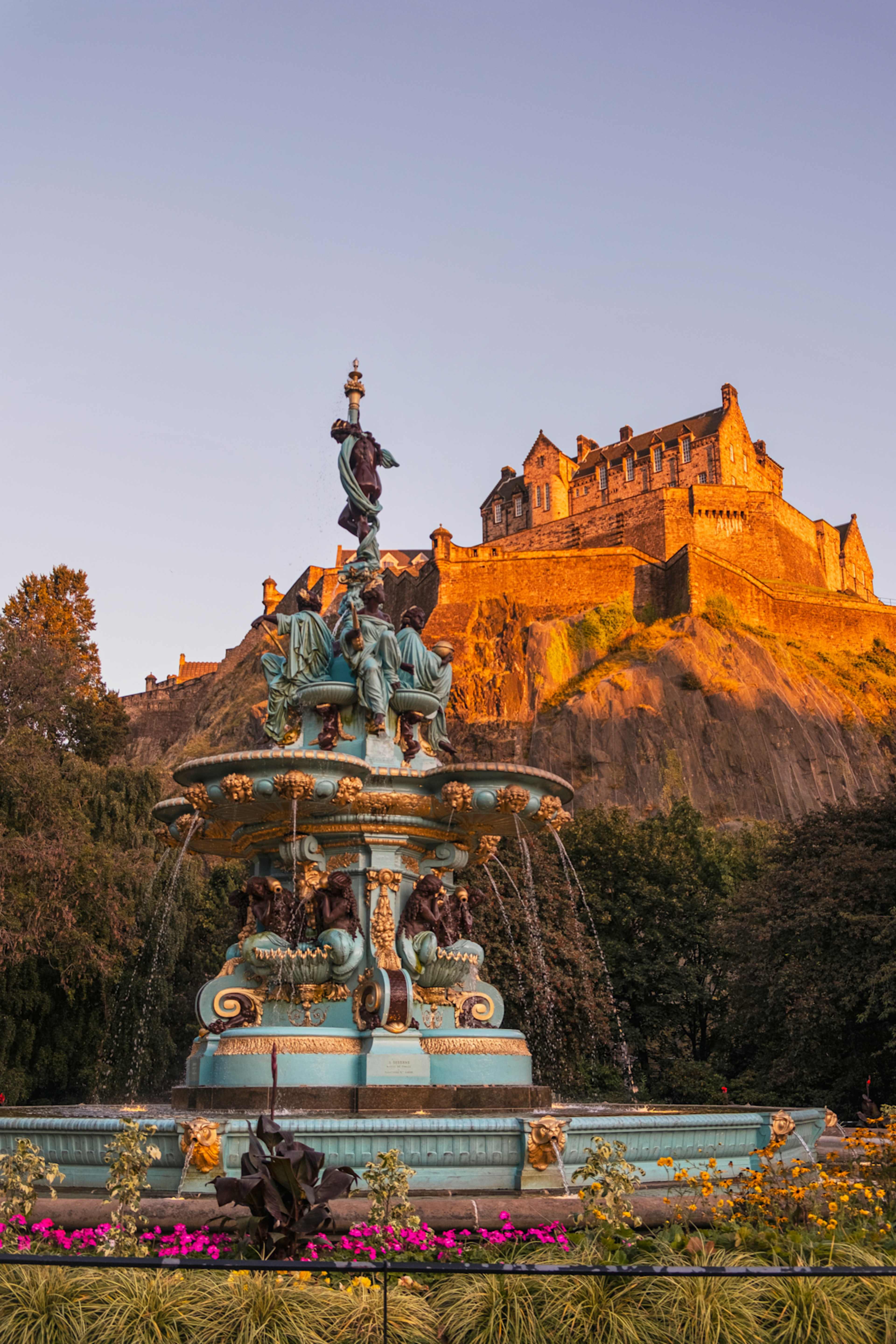 Scotland's Heart: Castles & Wild Highlands photo 15