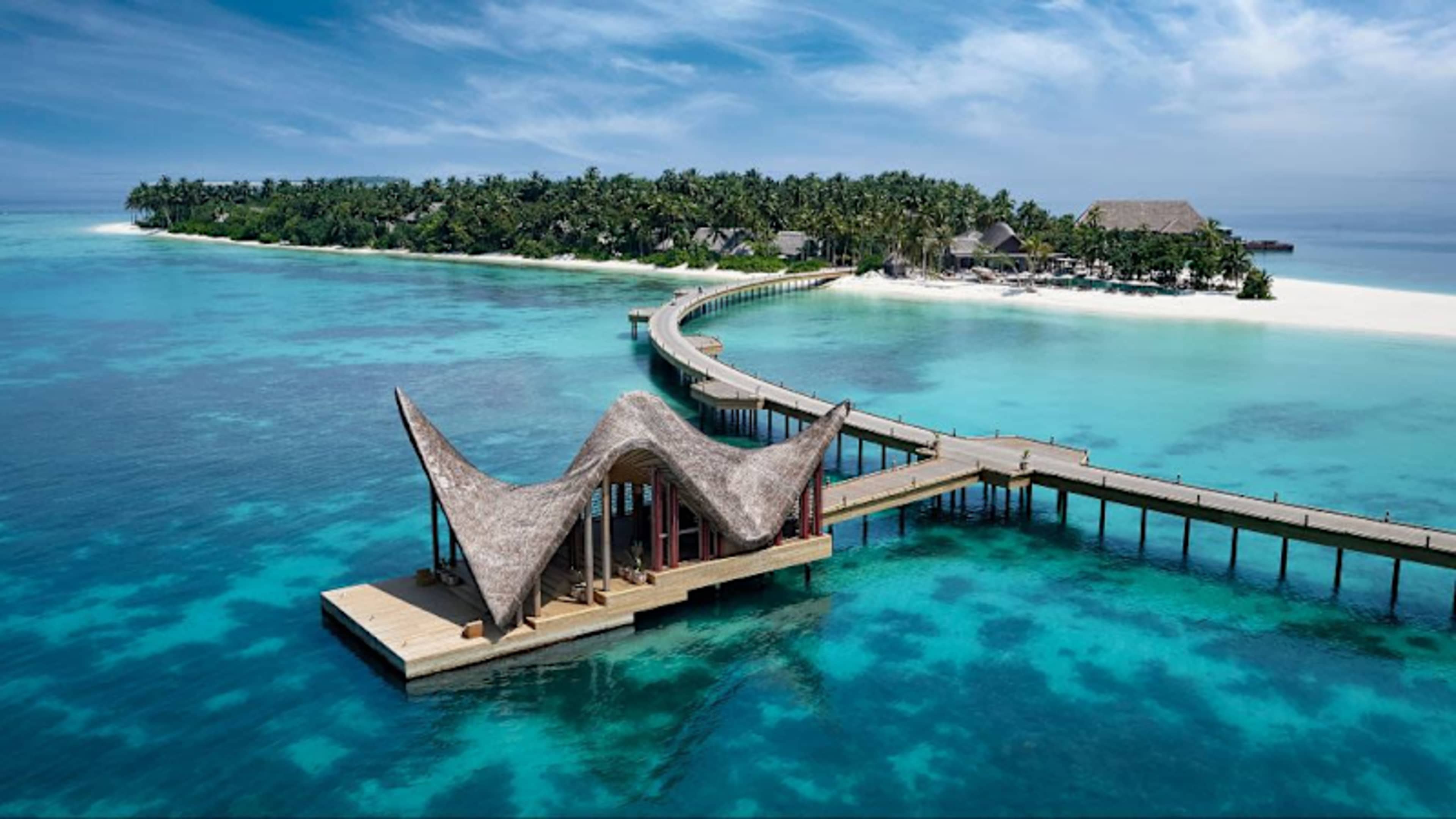 Living the High Life: Dubai & Maldives  photo 3