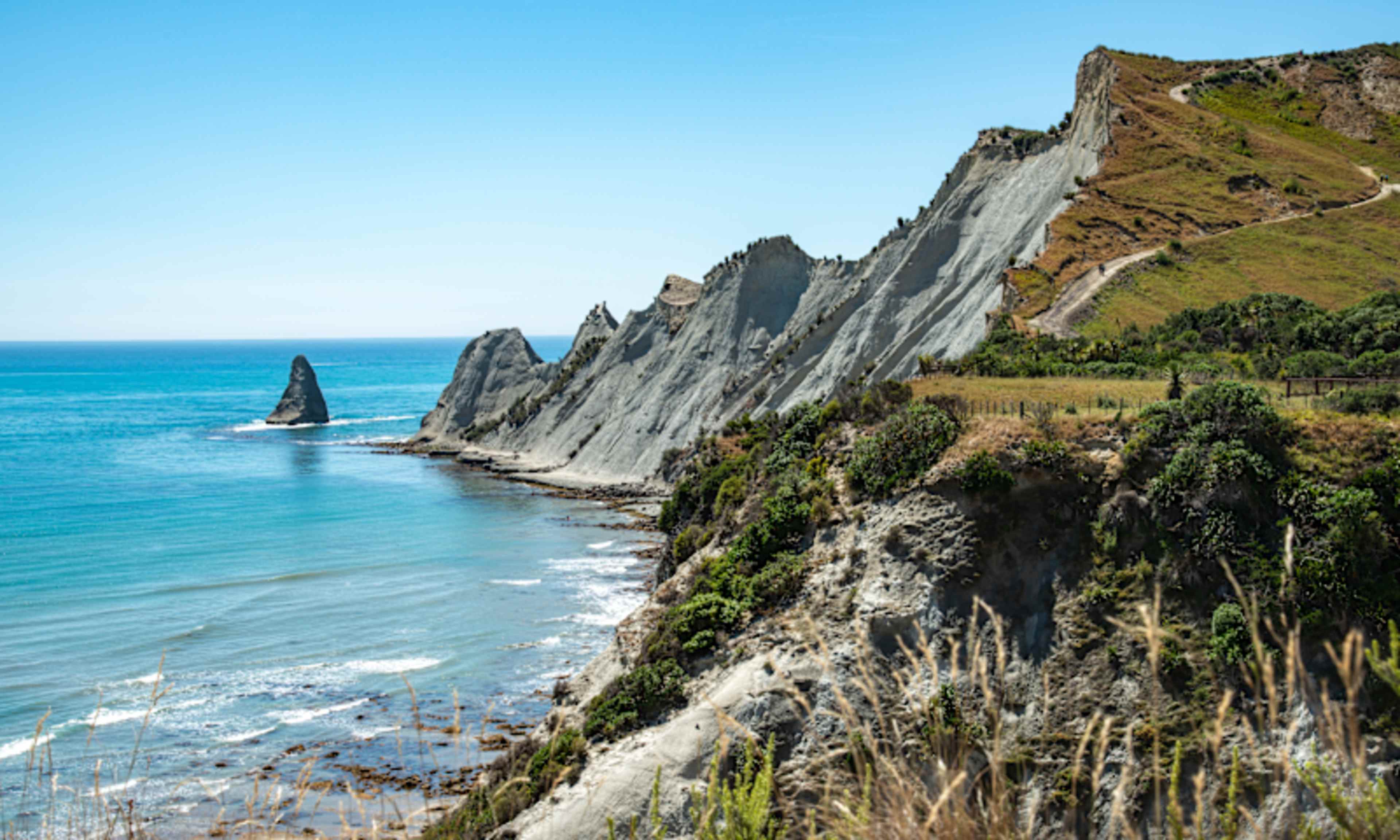Australia's Urban Icons & New Zealand Fjord Cruise photo 1