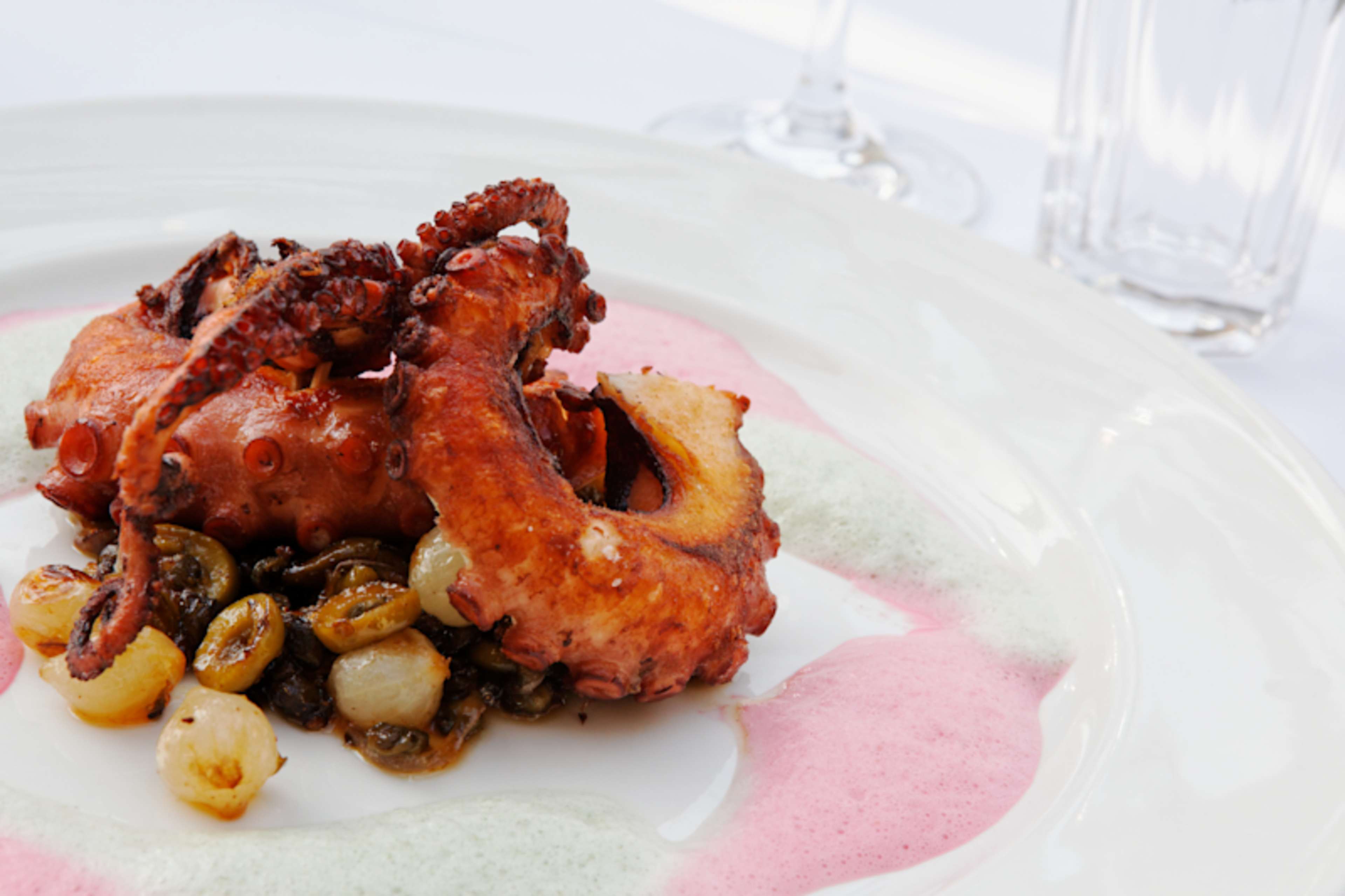 A Taste of Island Life: Sifnos & Paros photo 3