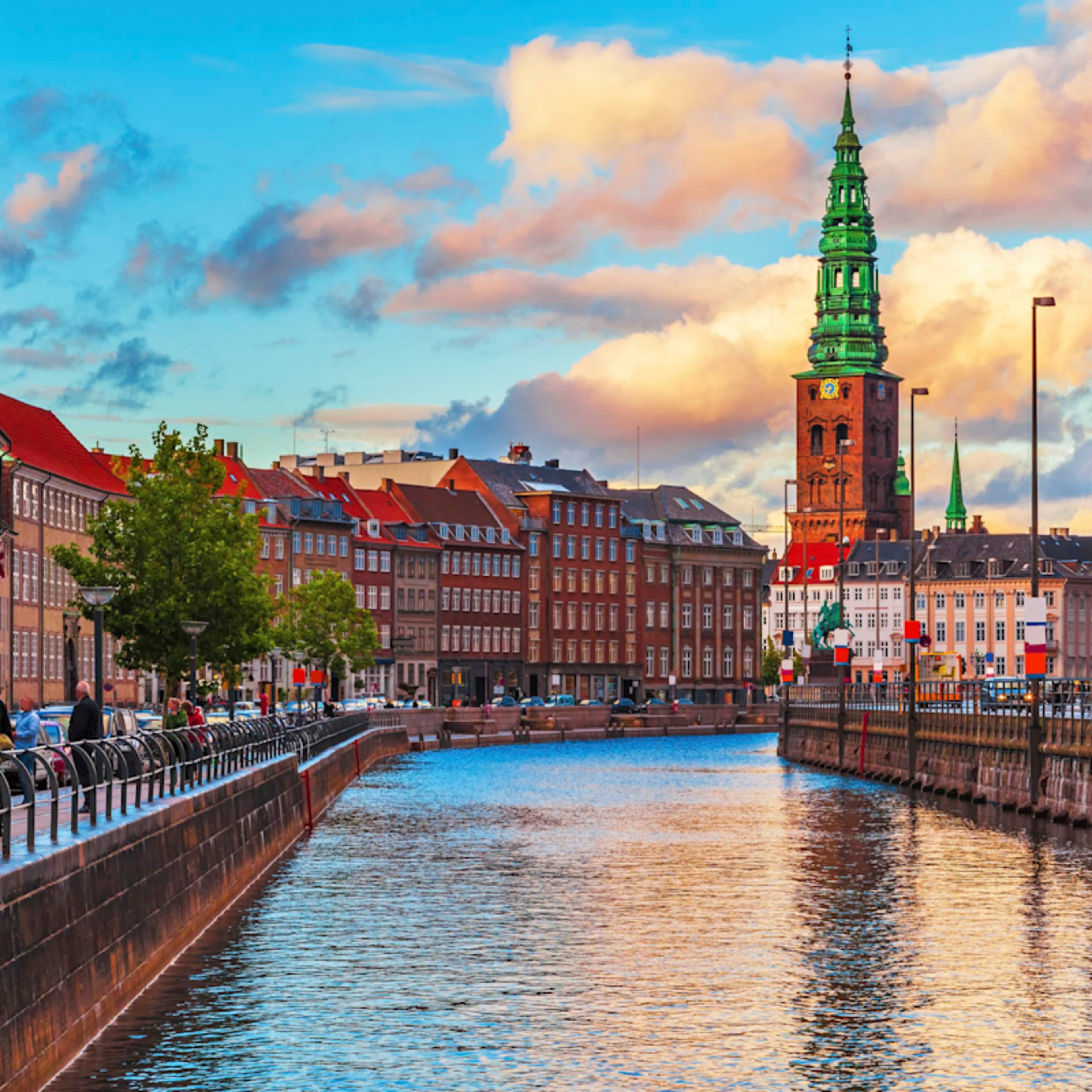Copenhagen City Break: Canals & Culture photo 3