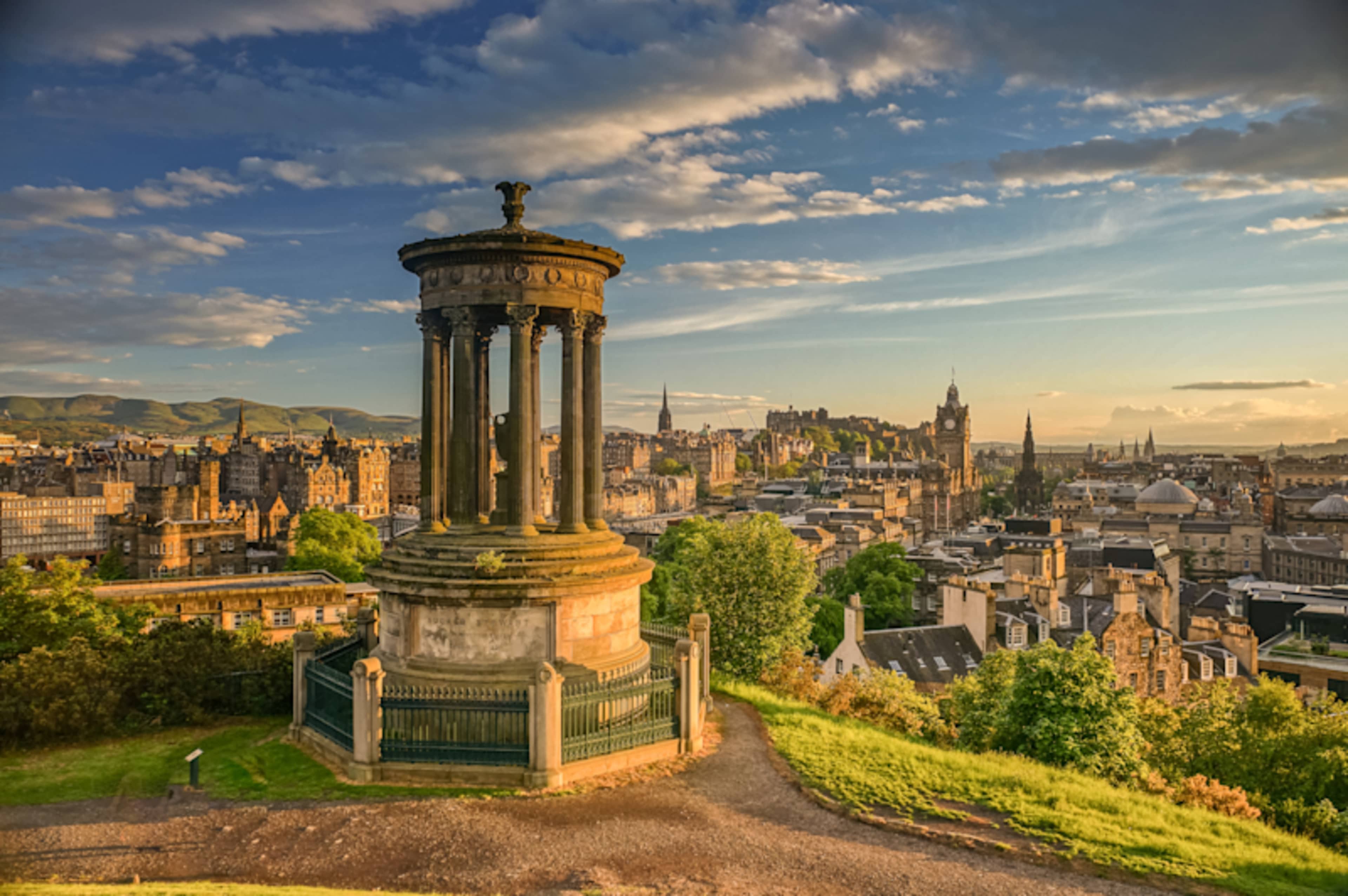 Iconic Britain: England to Scotland photo 4