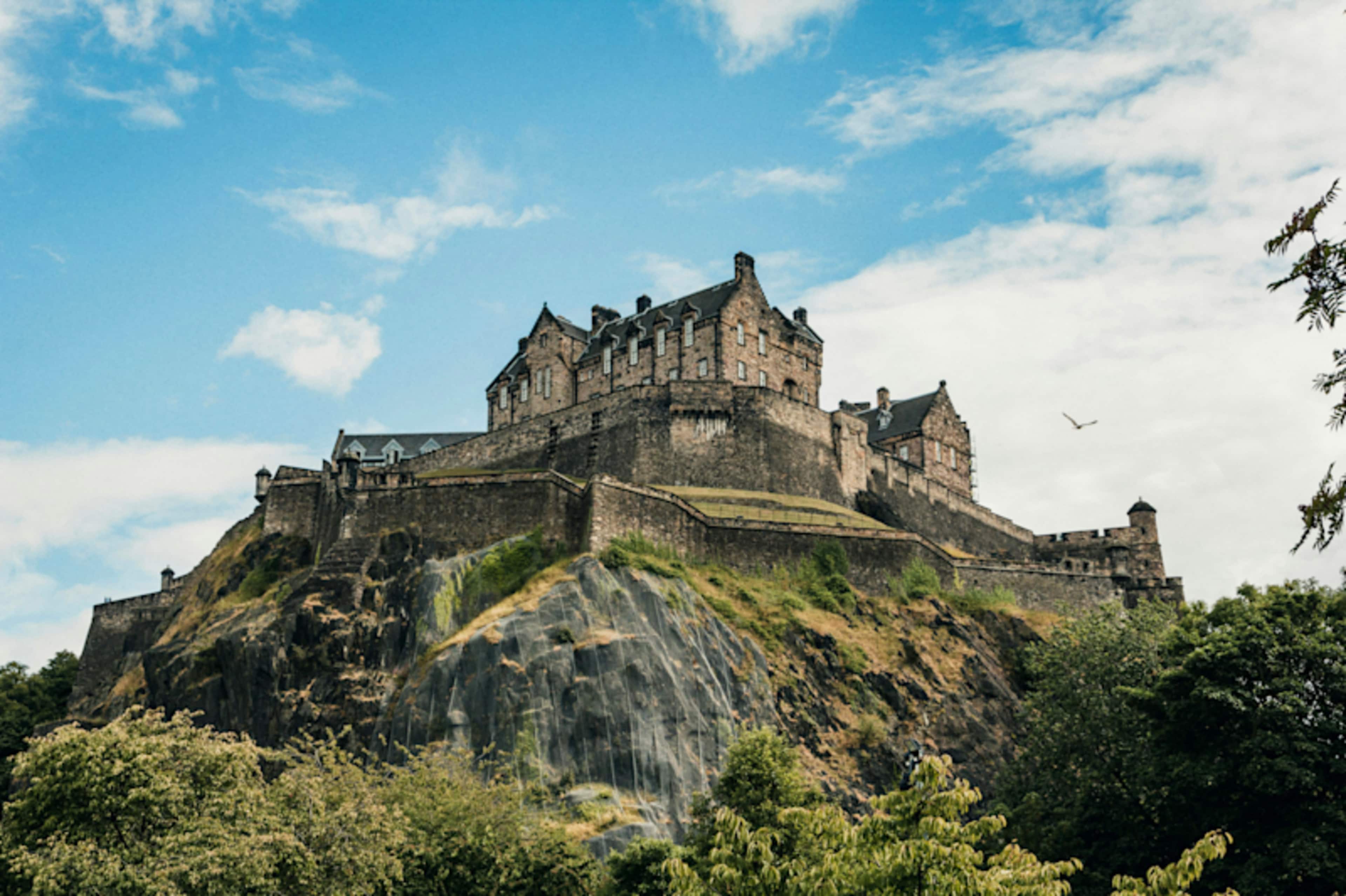 Crown Jewels: Scottish Castles & Scenic Wonders photo 1