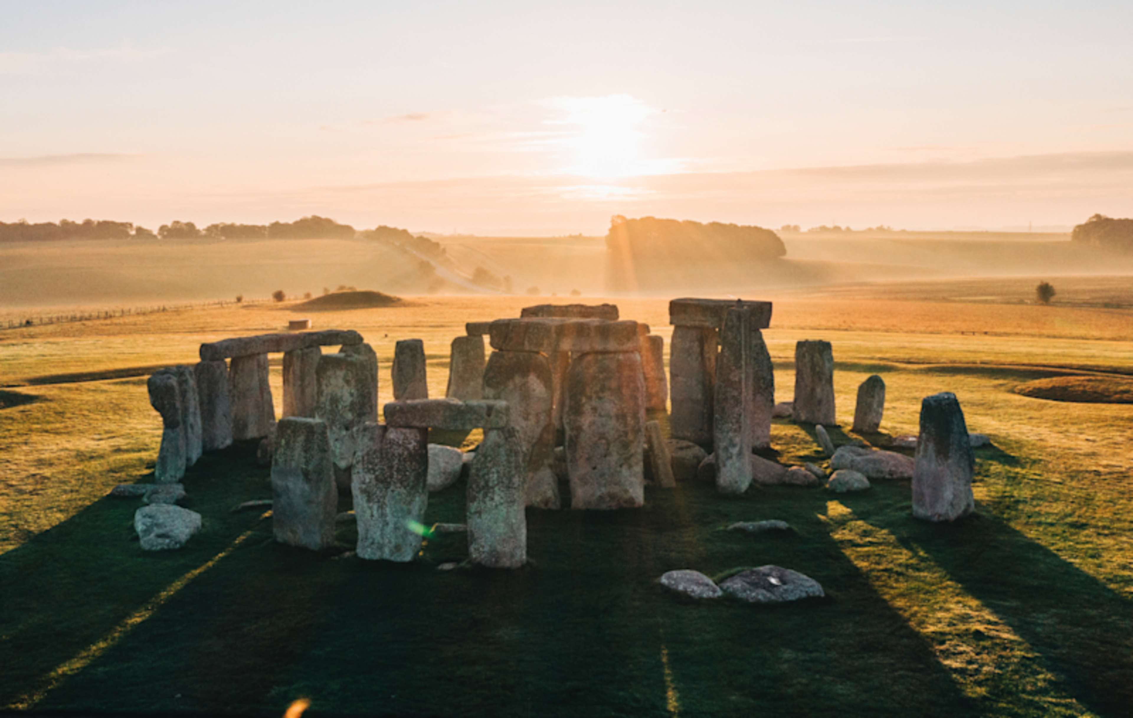 Heart of England: London, Bath & Stonehenge photo 1