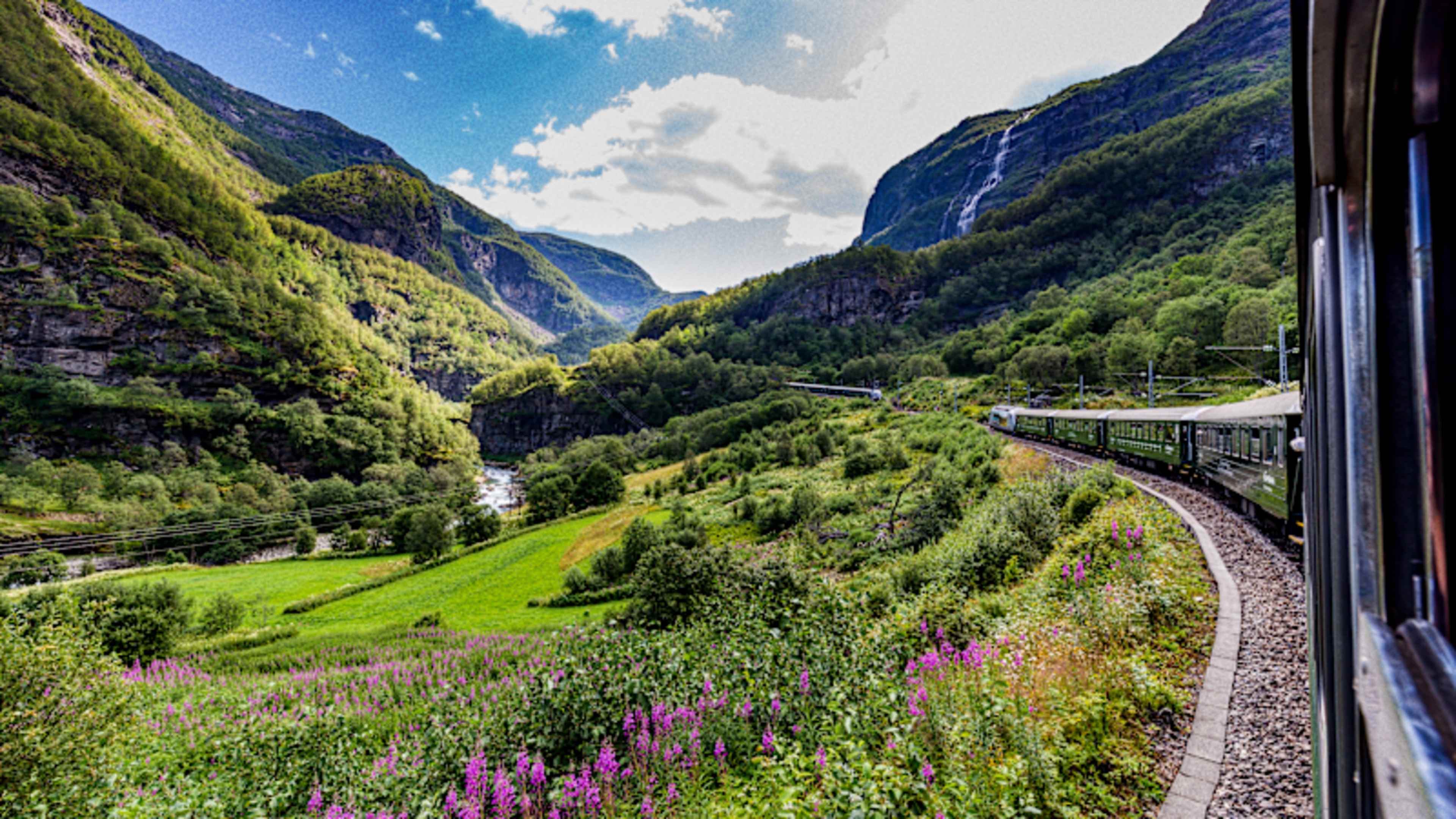 Best of Norway by Cruise & Rail  photo 1
