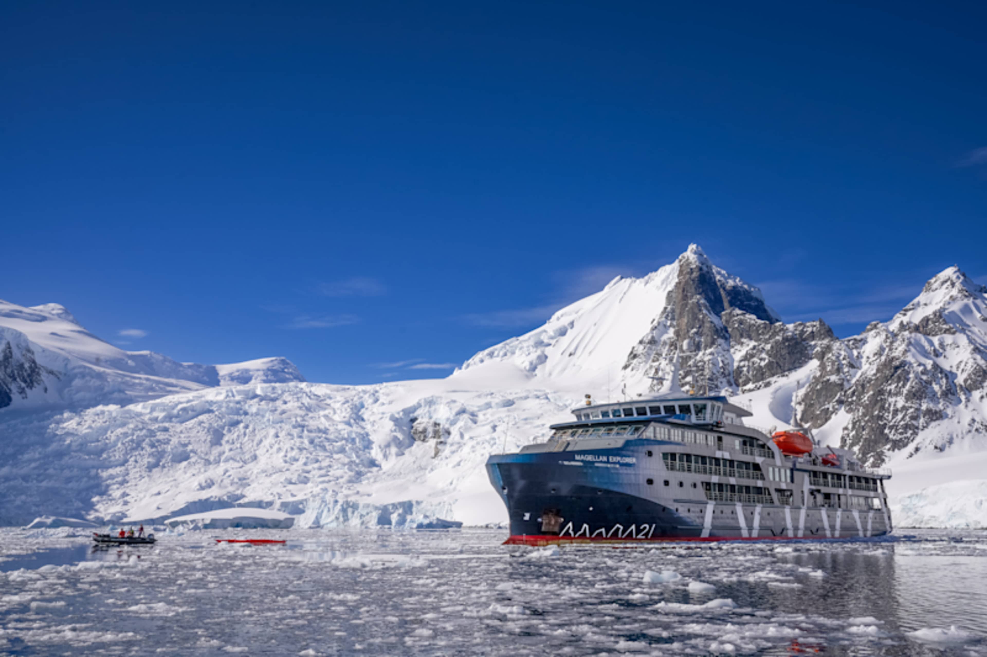 Buenos Aires to Antarctic Wilderness by Air & Sea photo 2