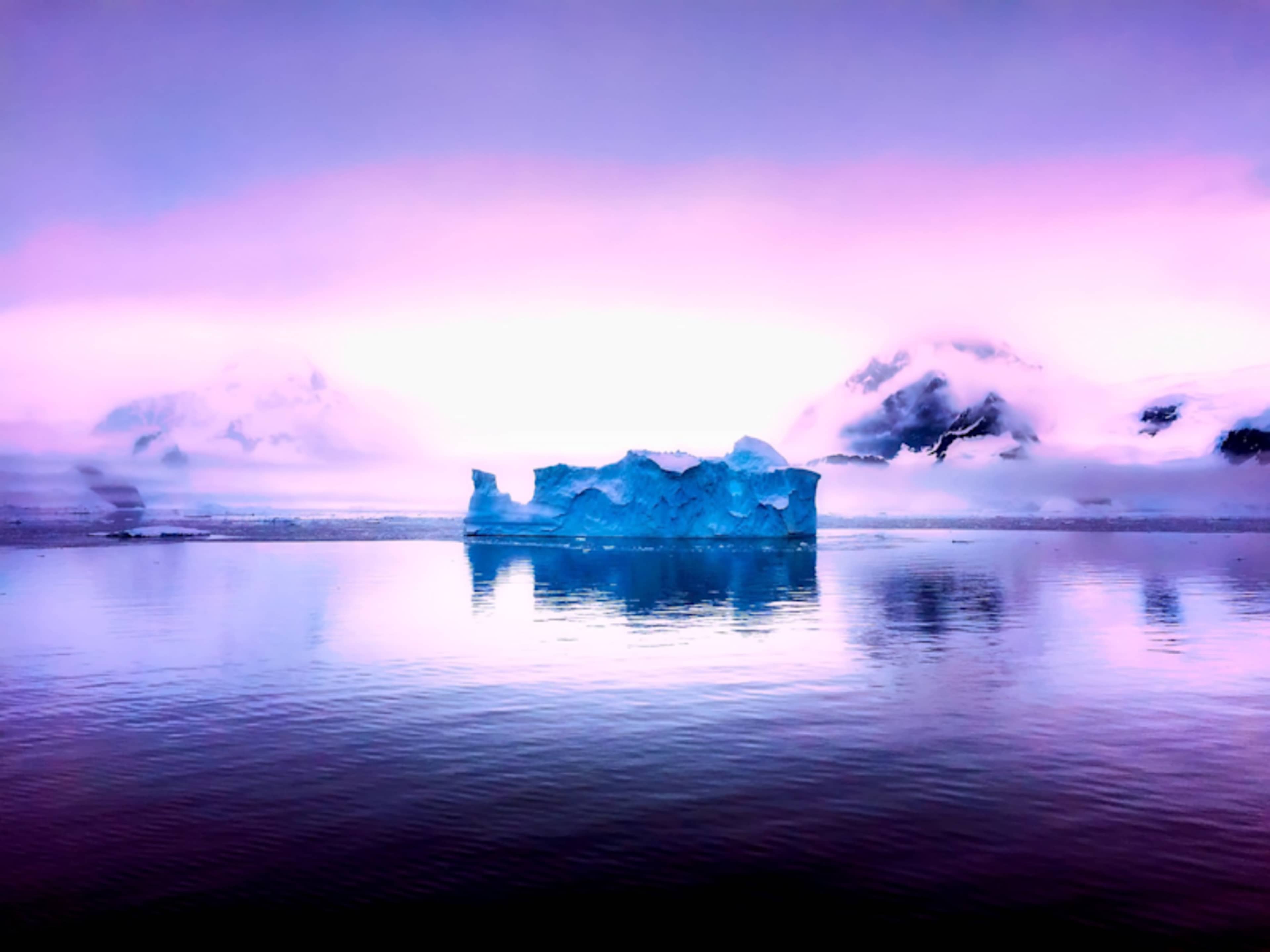 Natural Wonders of Antarctica & Iguazu Falls photo 3