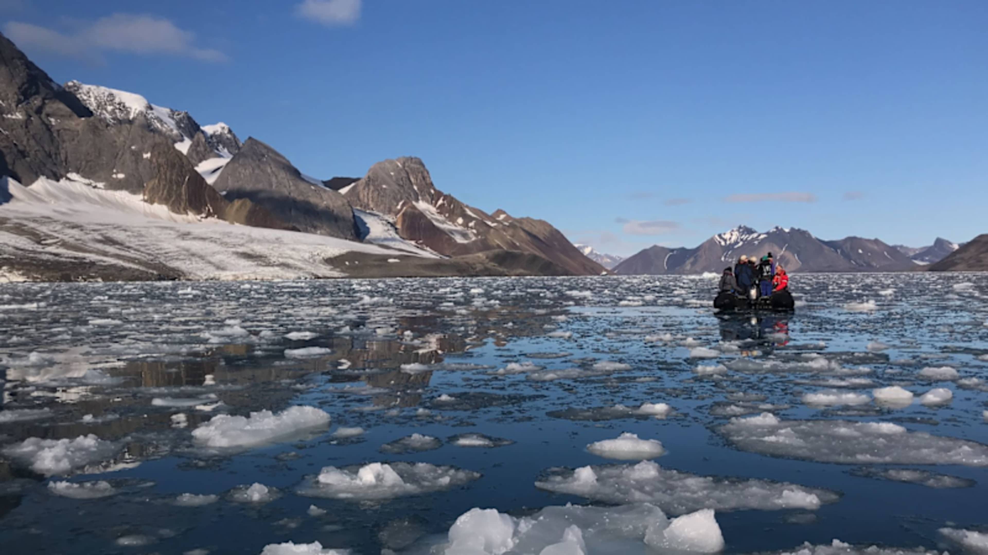 Spitsbergen Expedition Cruise & Baltic Highlights photo 4