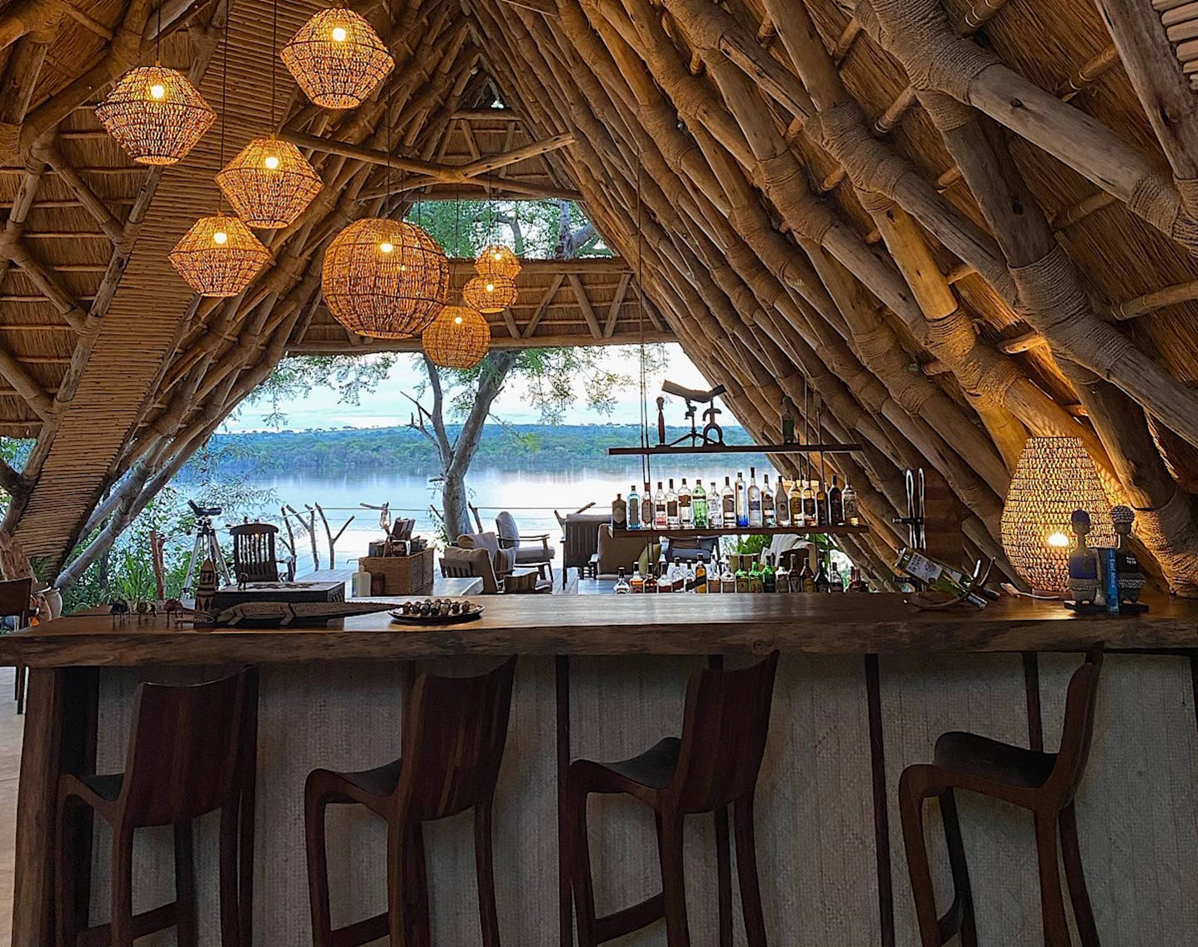 Bar Lounge