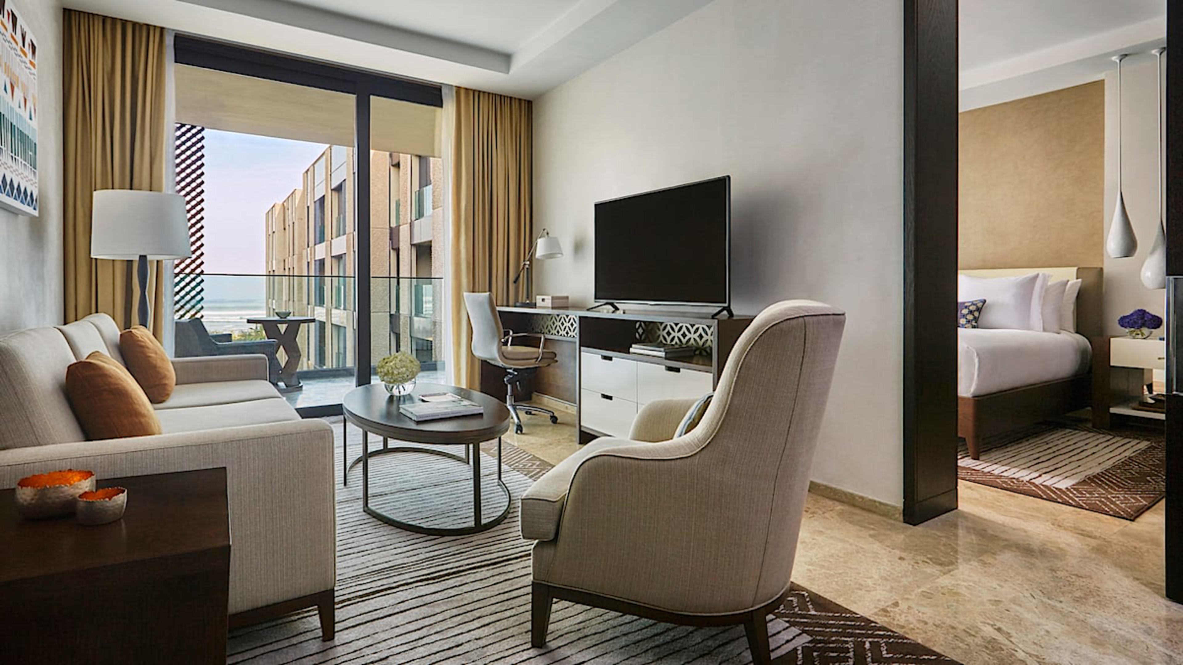 Junior Deluxe Suite