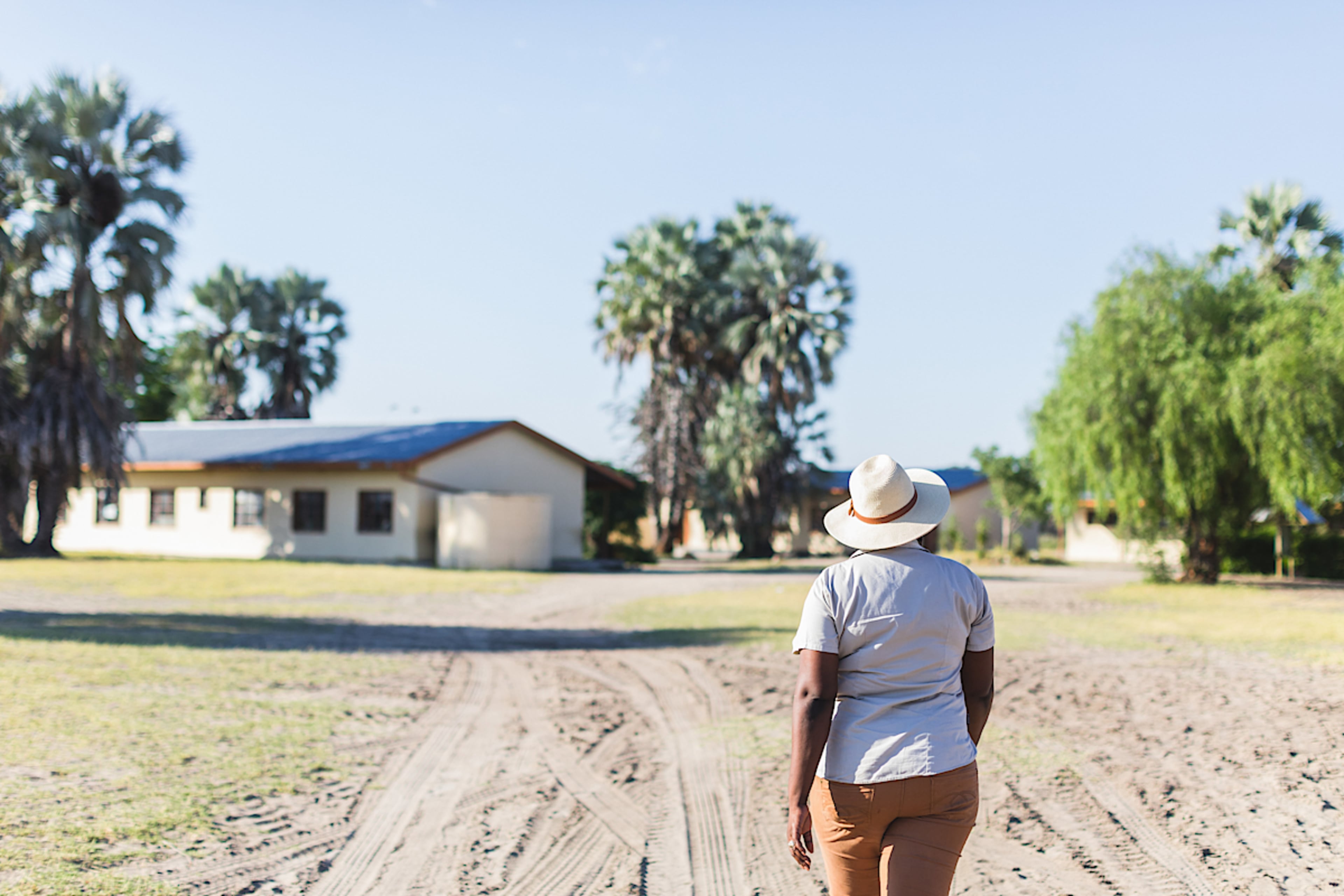 Khumanga Village Visit, Leroo La Tau