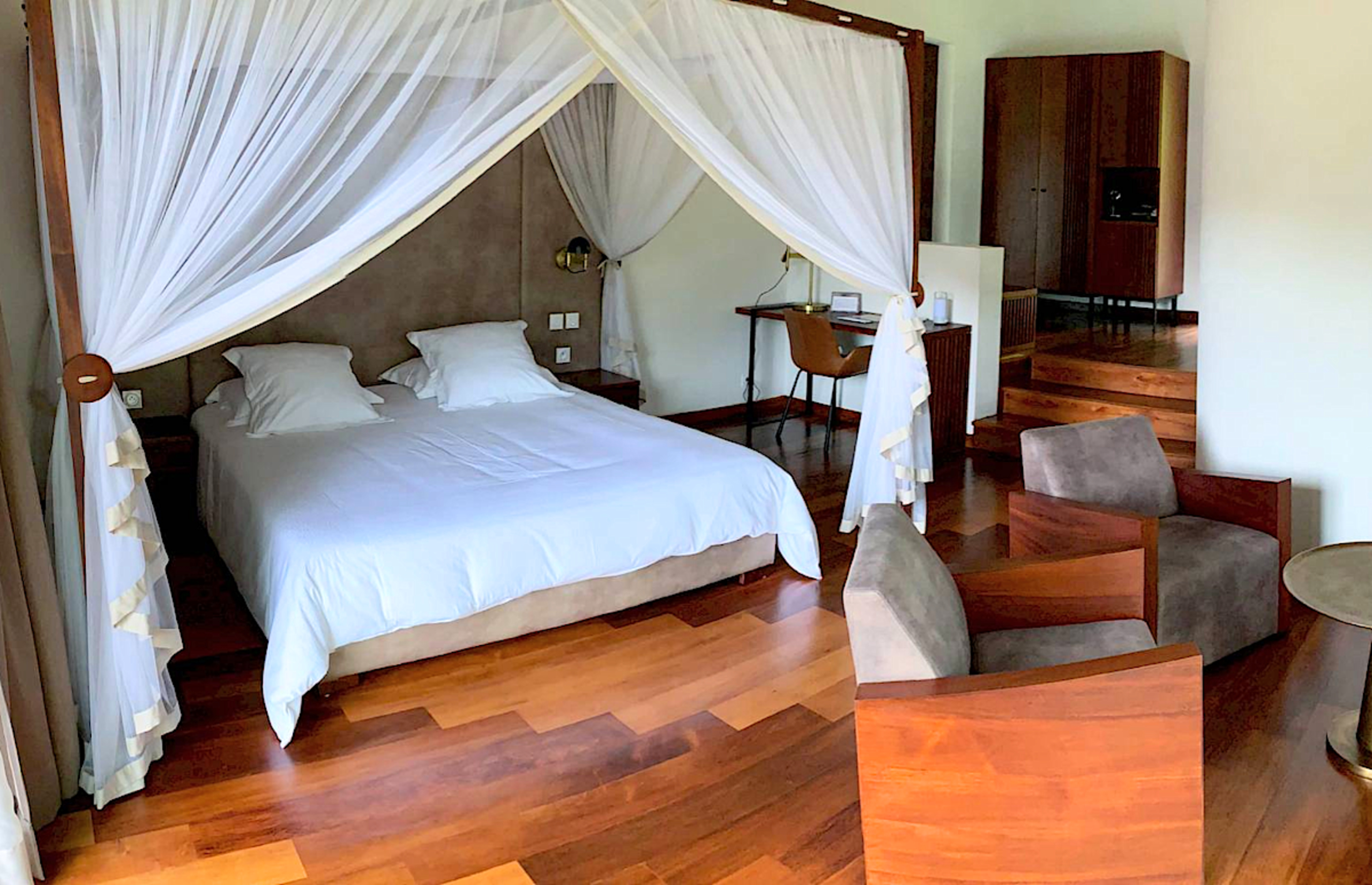 Double Bungalow