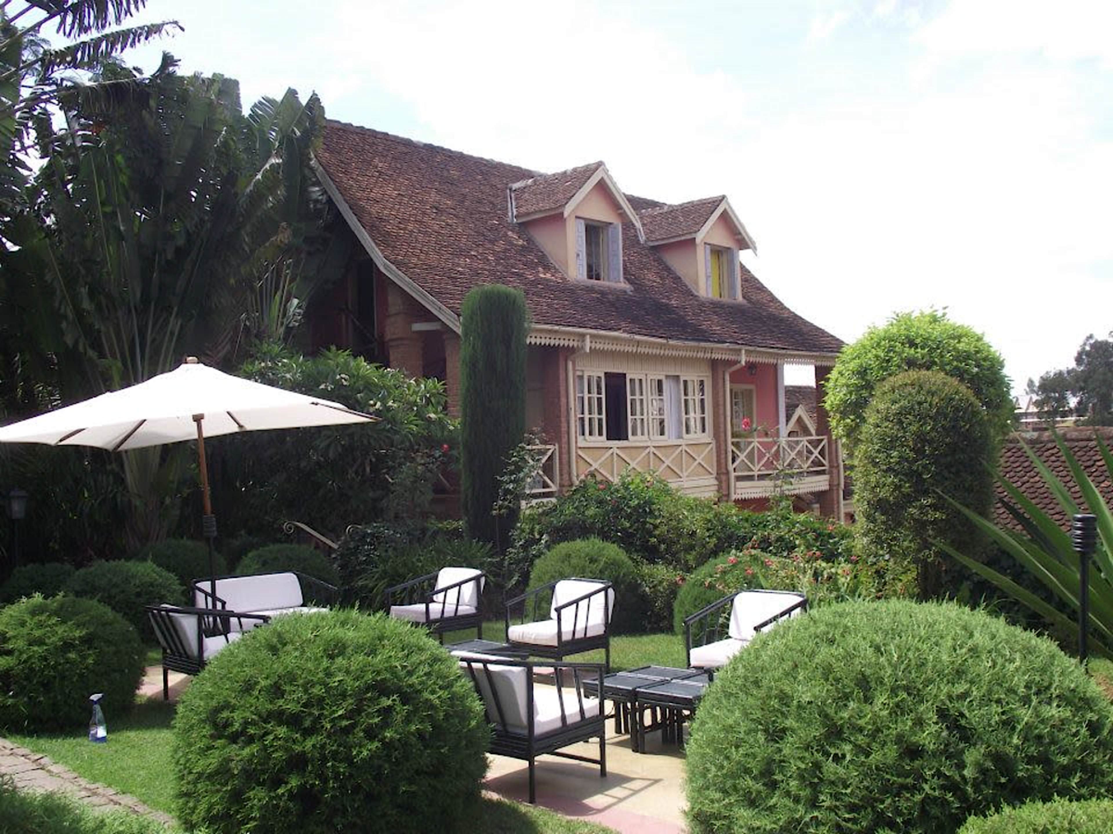 Tsara Guest House