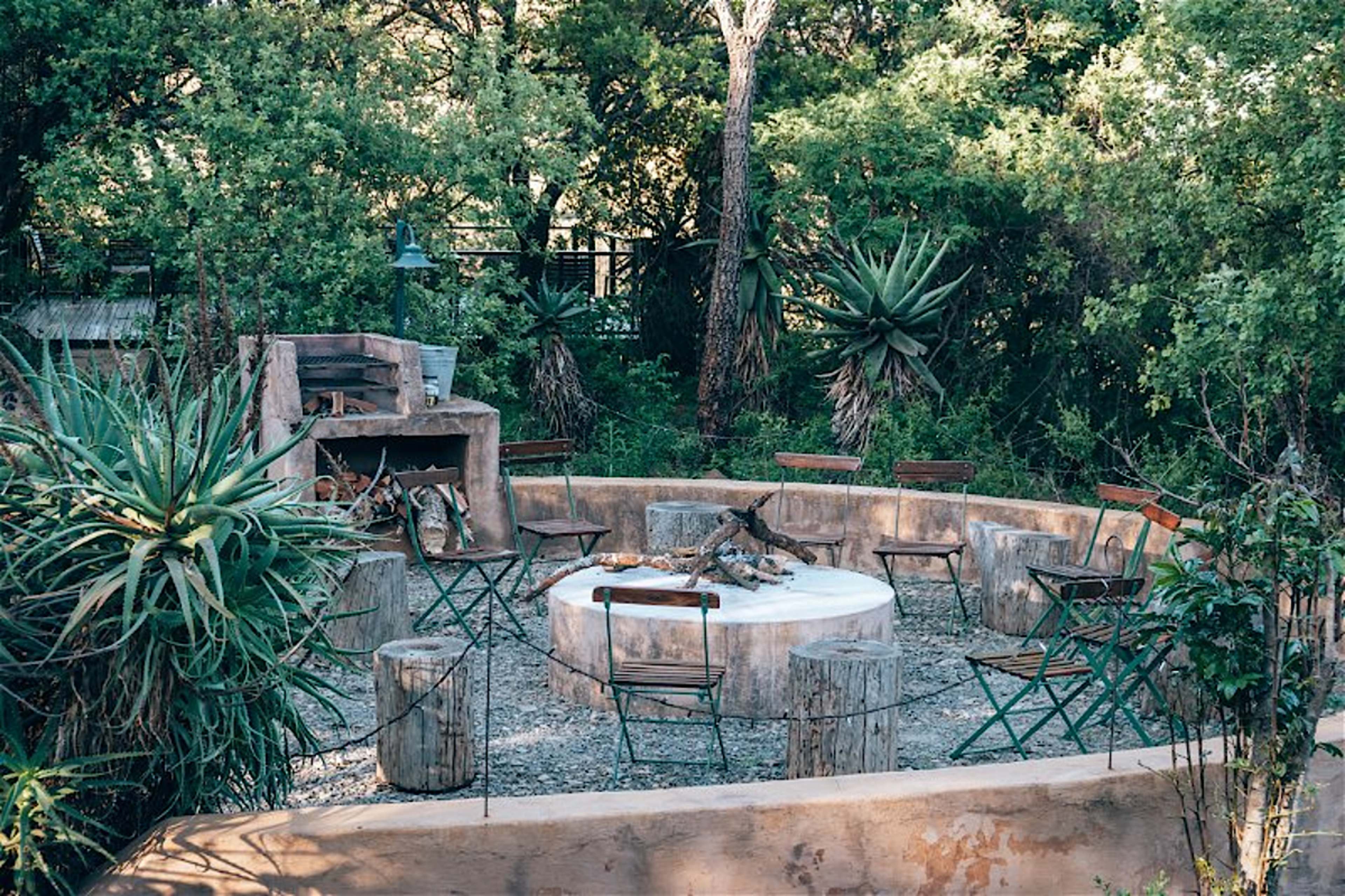 Sundonwer Spot with Firepit