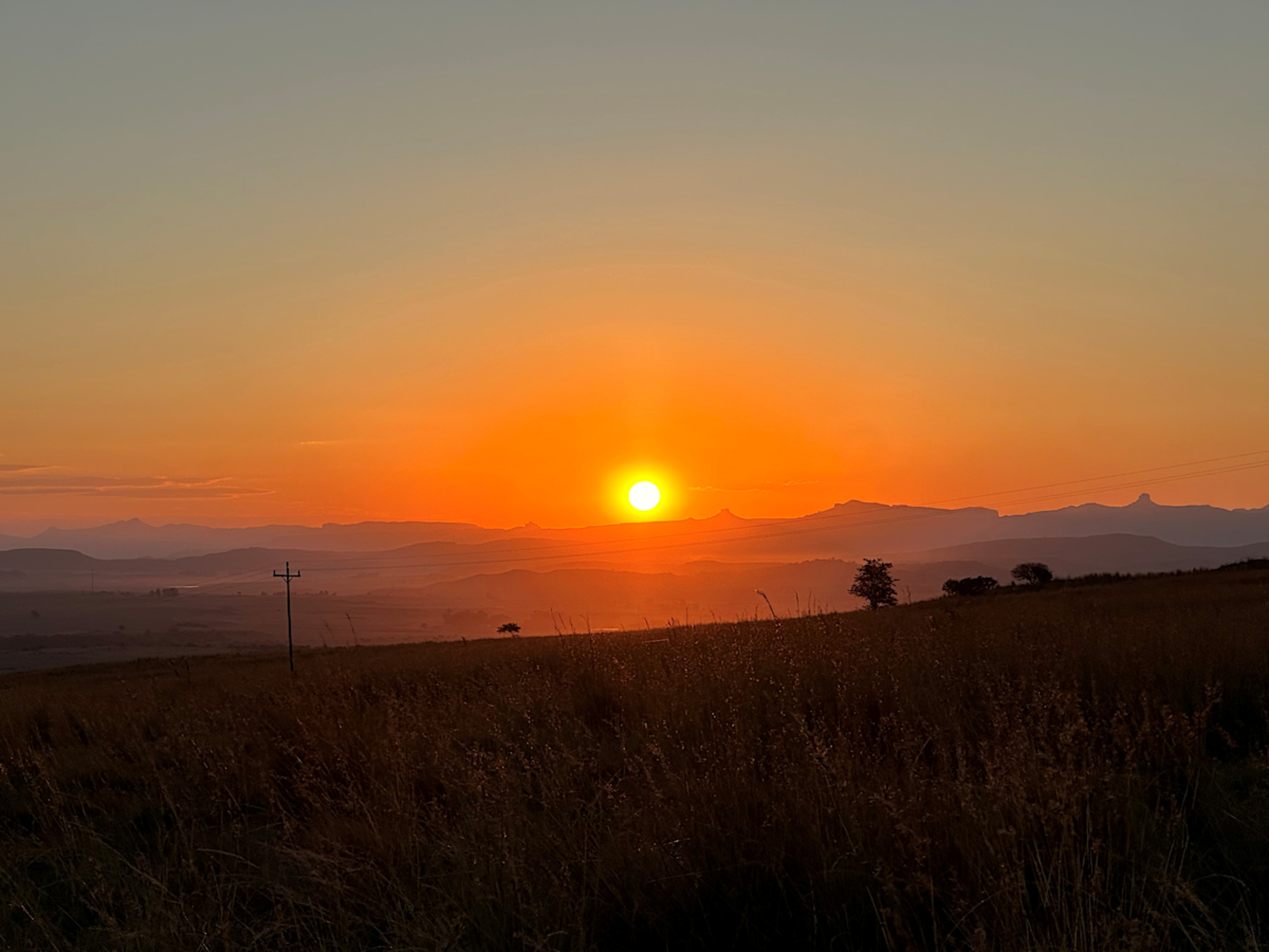 Sunset over the Drakensberg, Three Tree Hill