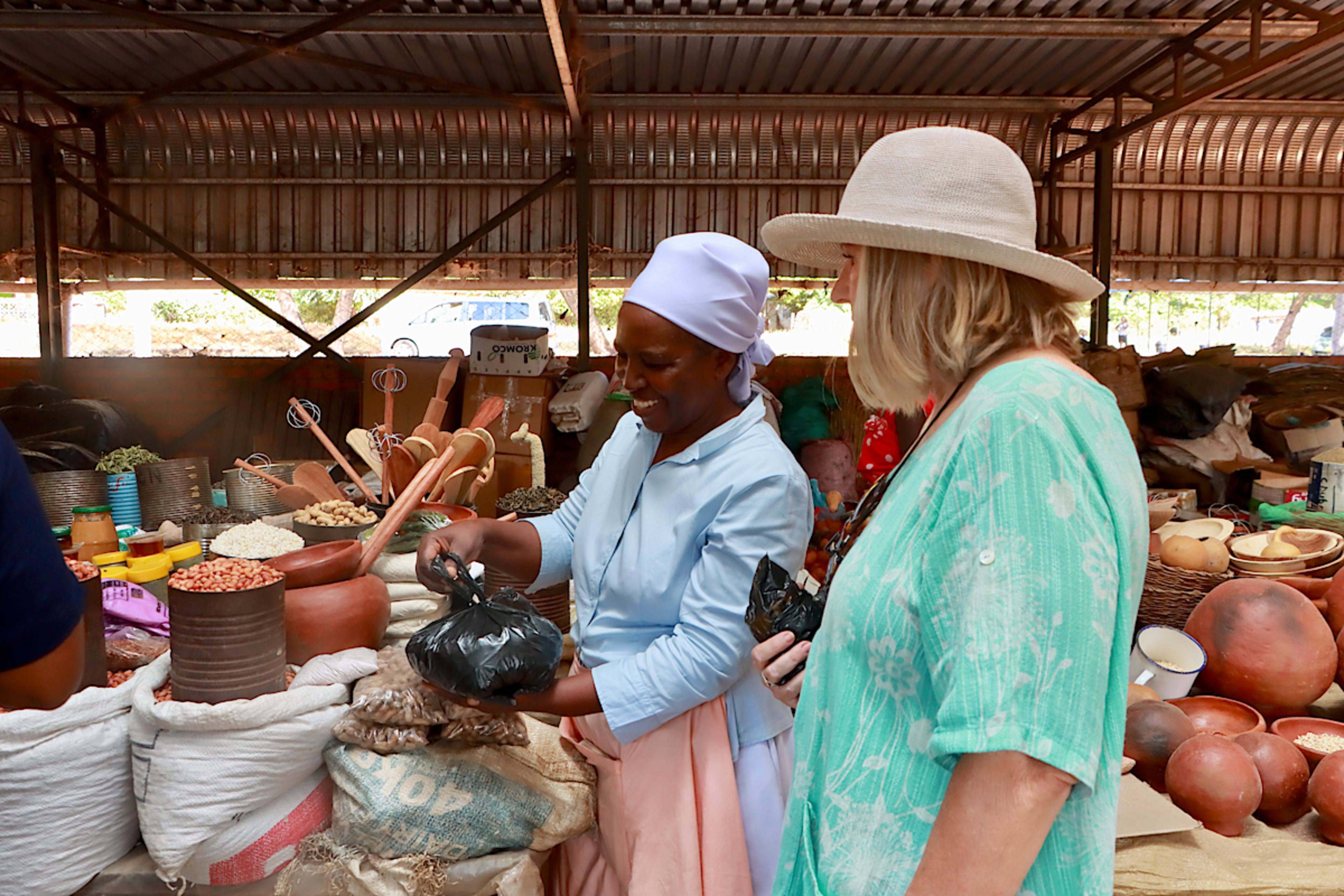 Shop for a purpose, Victoria Falls