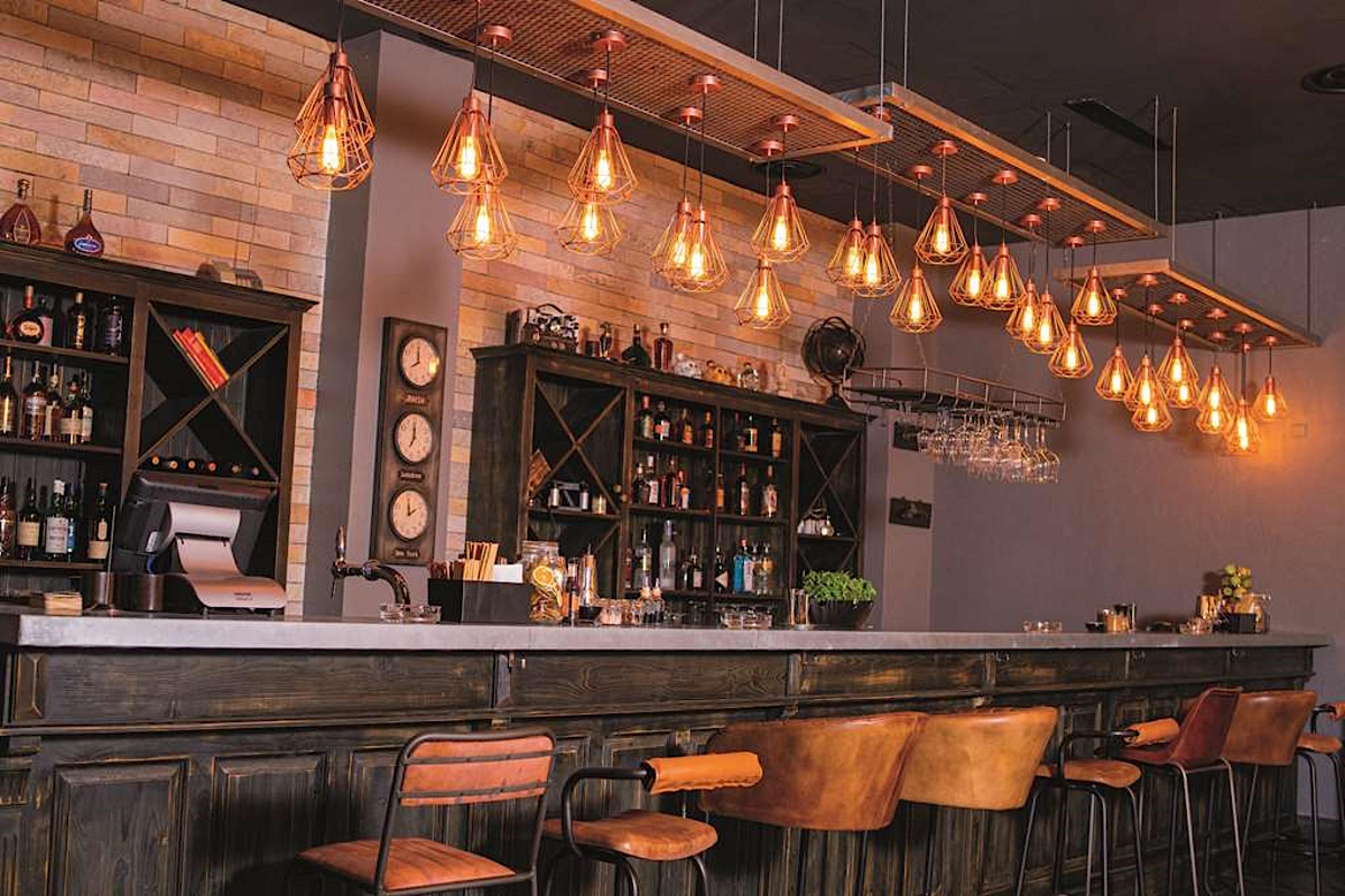Lounge Bar