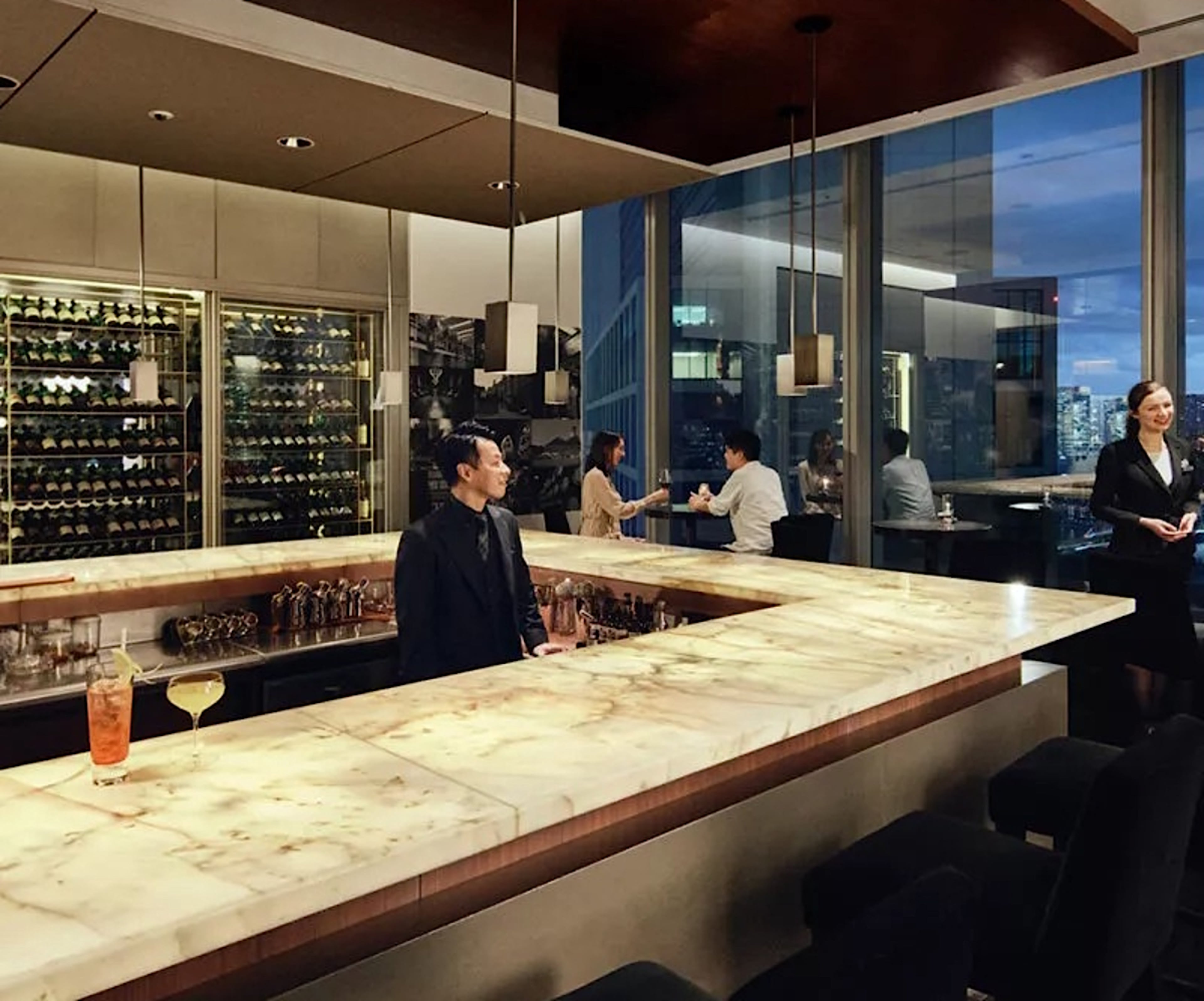 Bar