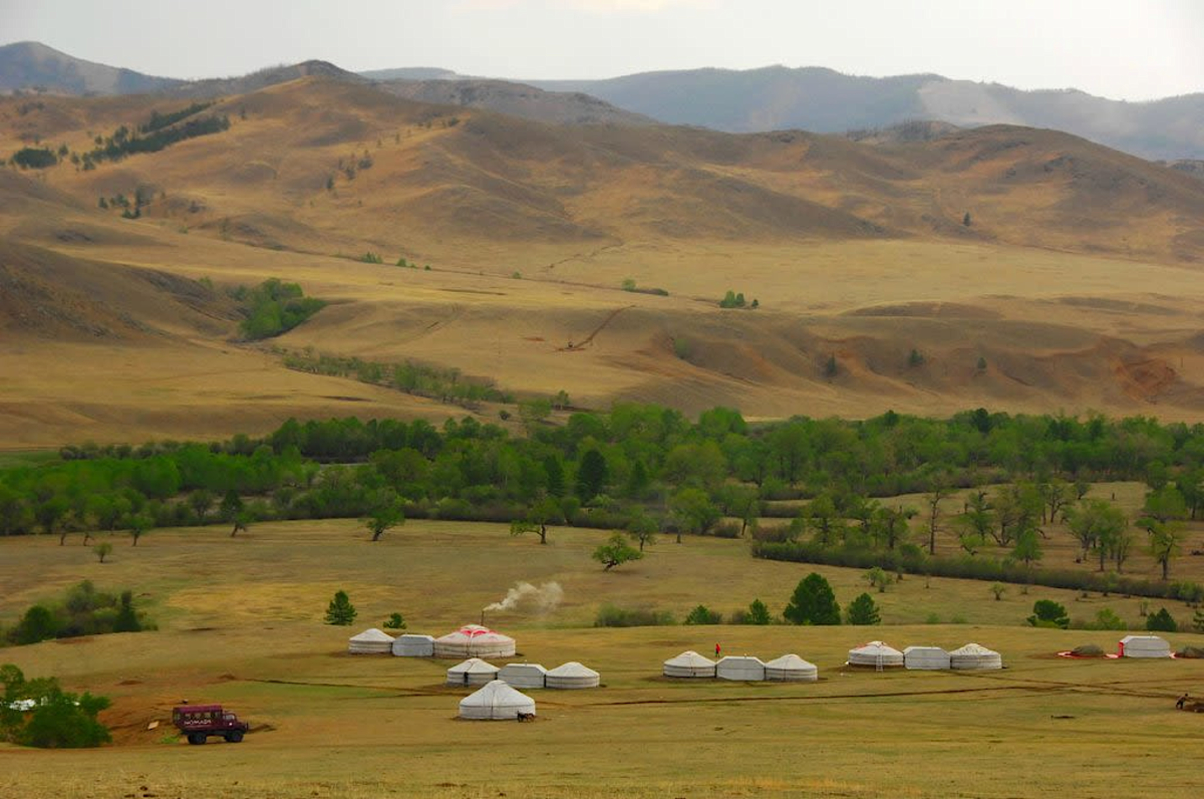 Tuul Riverside Lodge