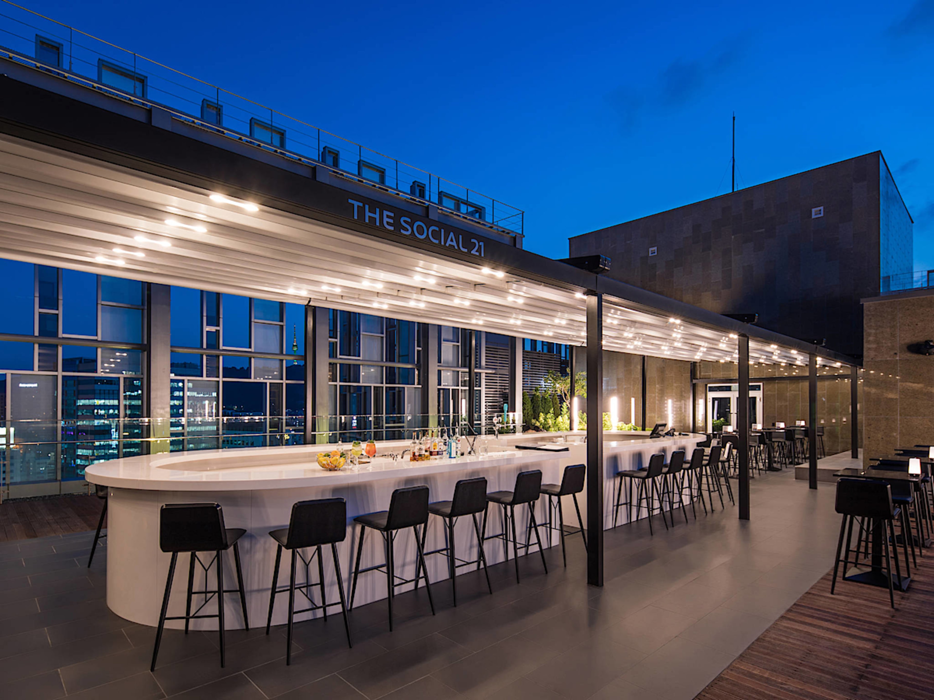 Rooftop Bar
