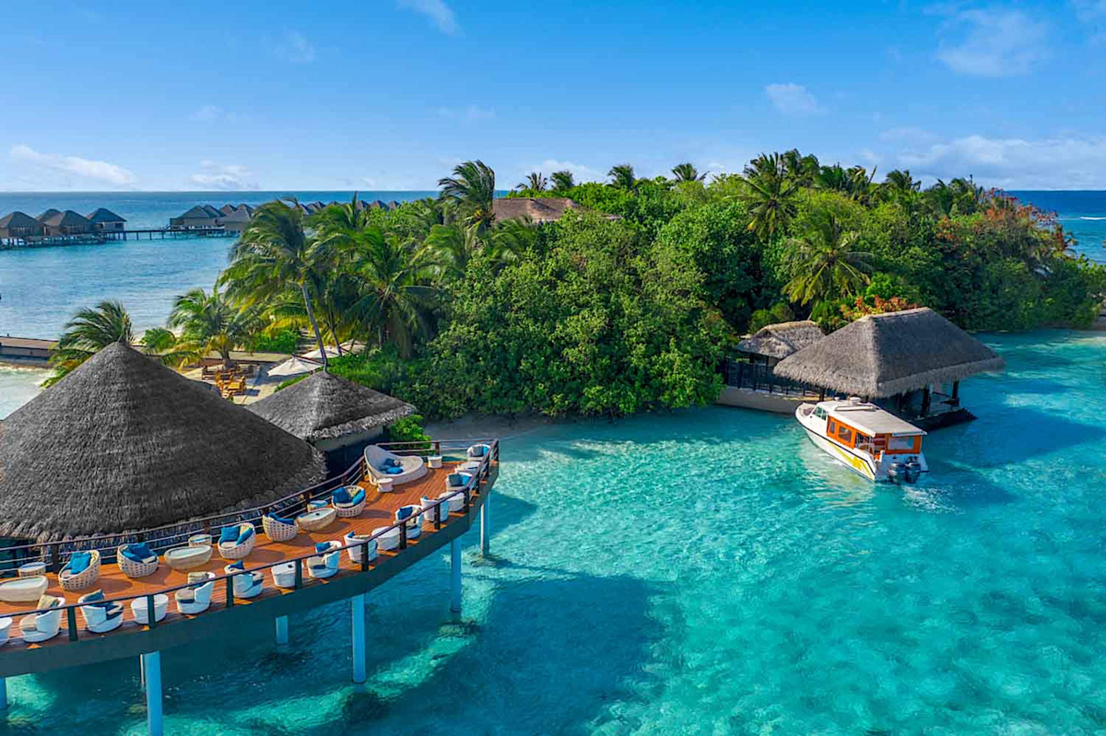 Adaaran Prestige Vadoo Resort