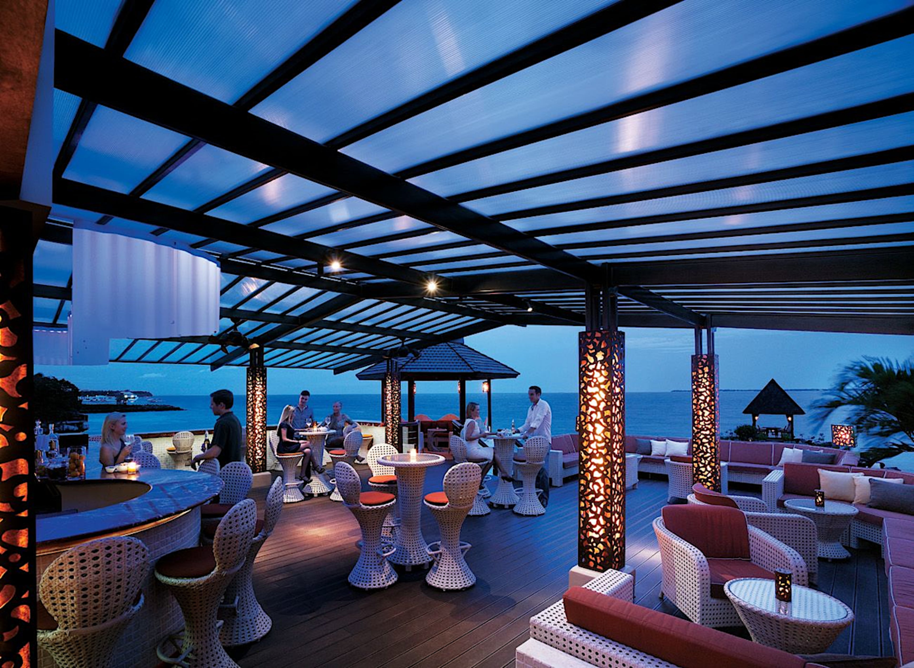 Lounge Bar