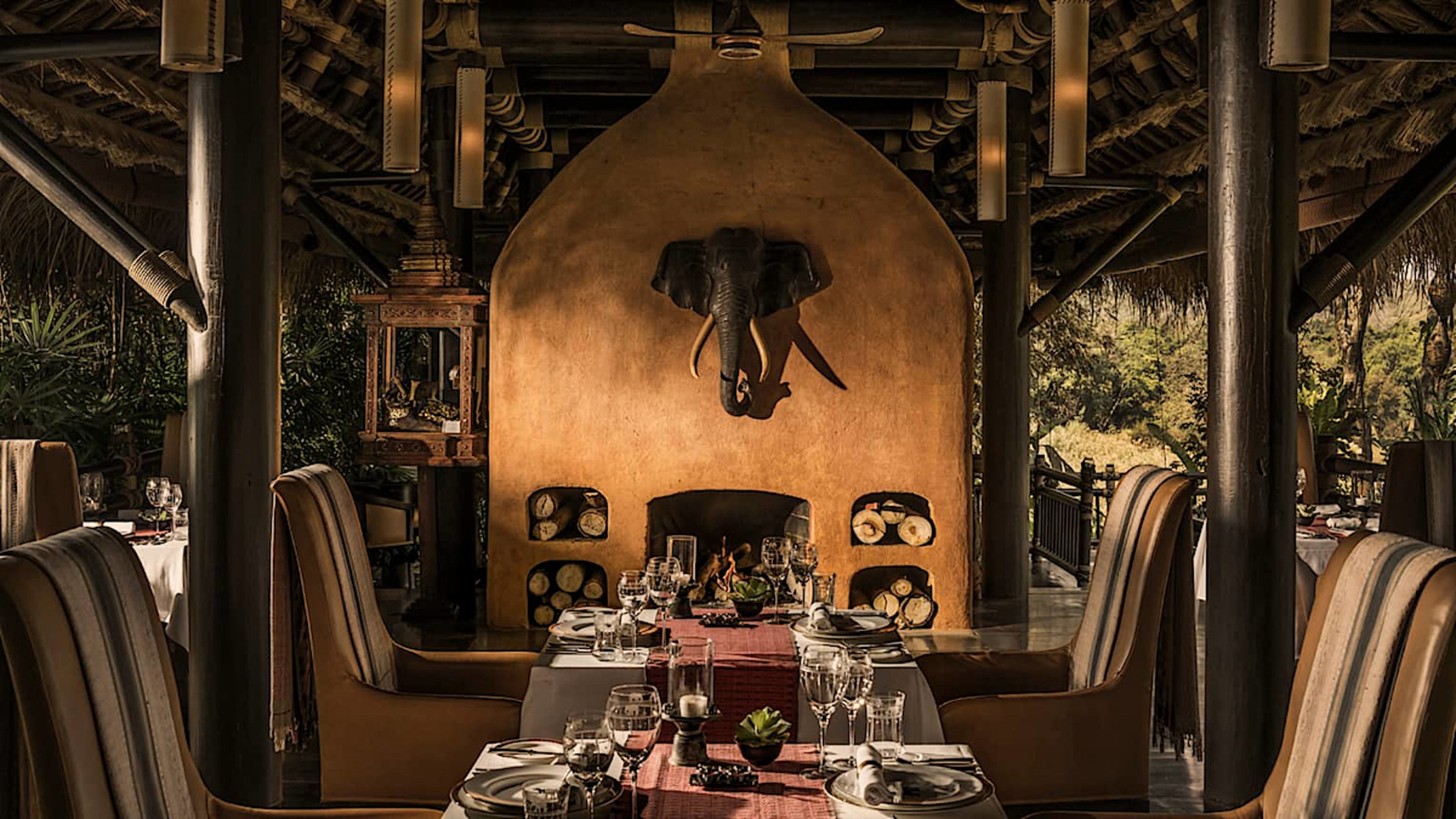 dining