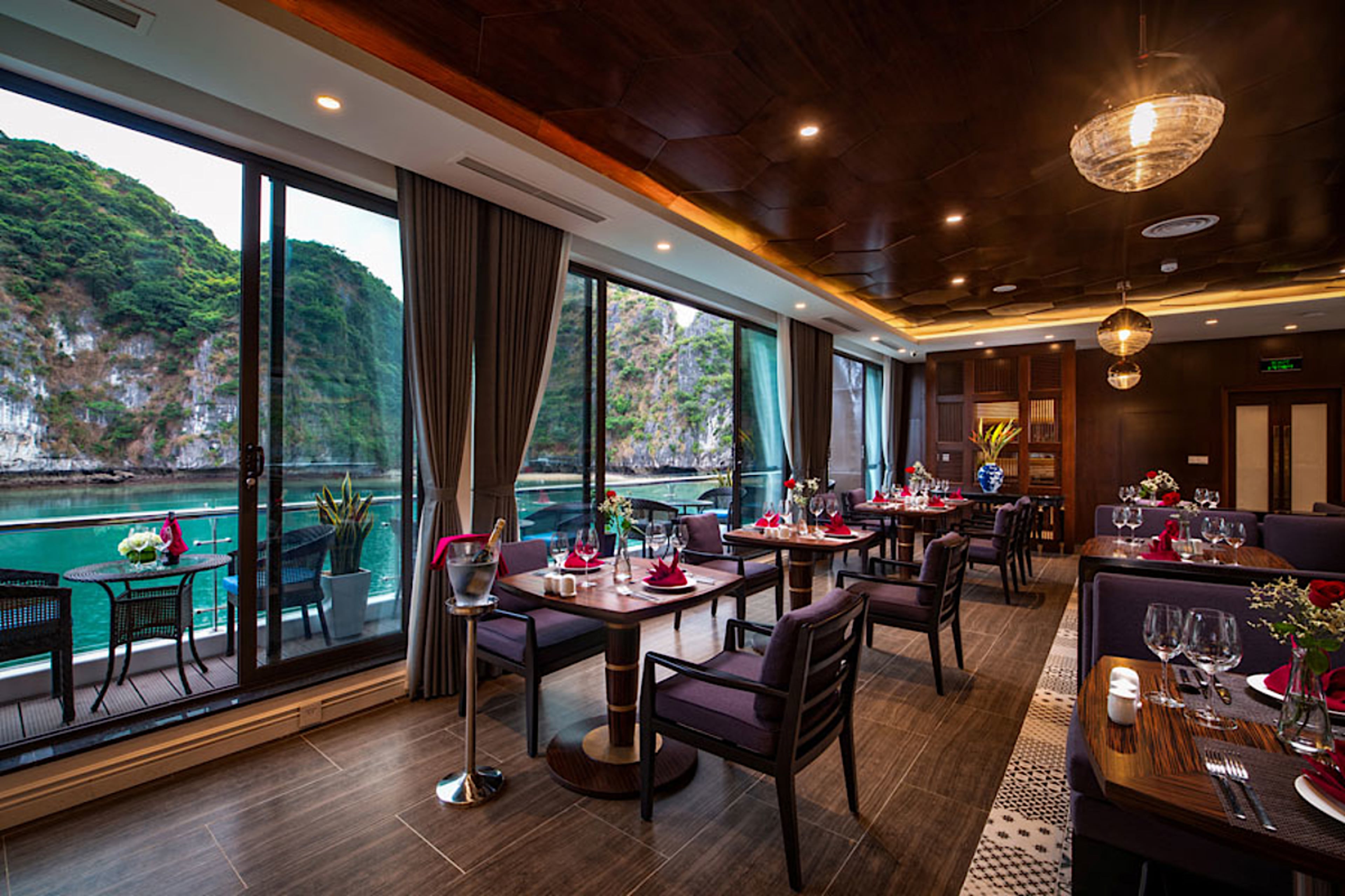 Fine Dining Restaurant