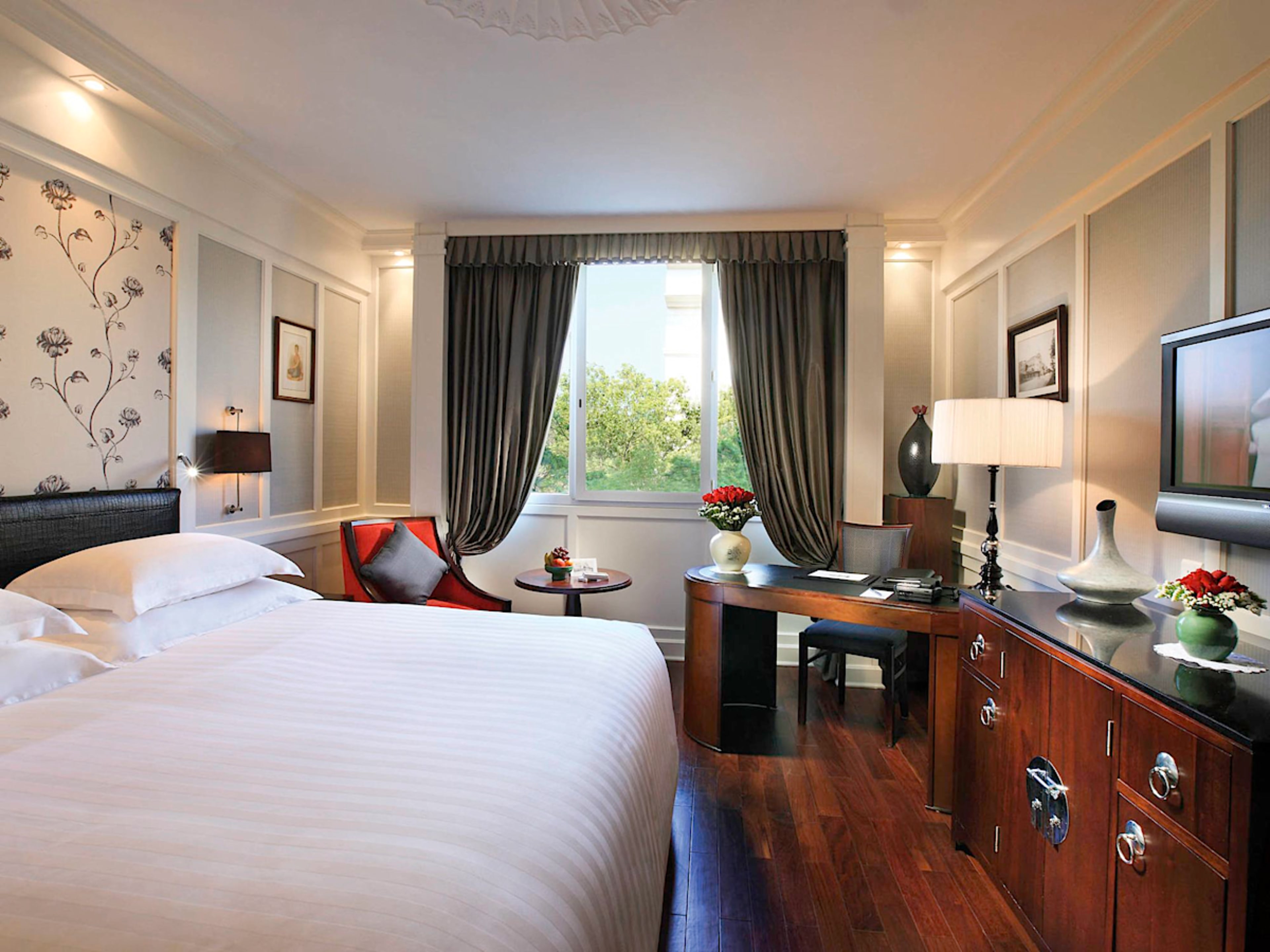 Opera Wing Premium Room