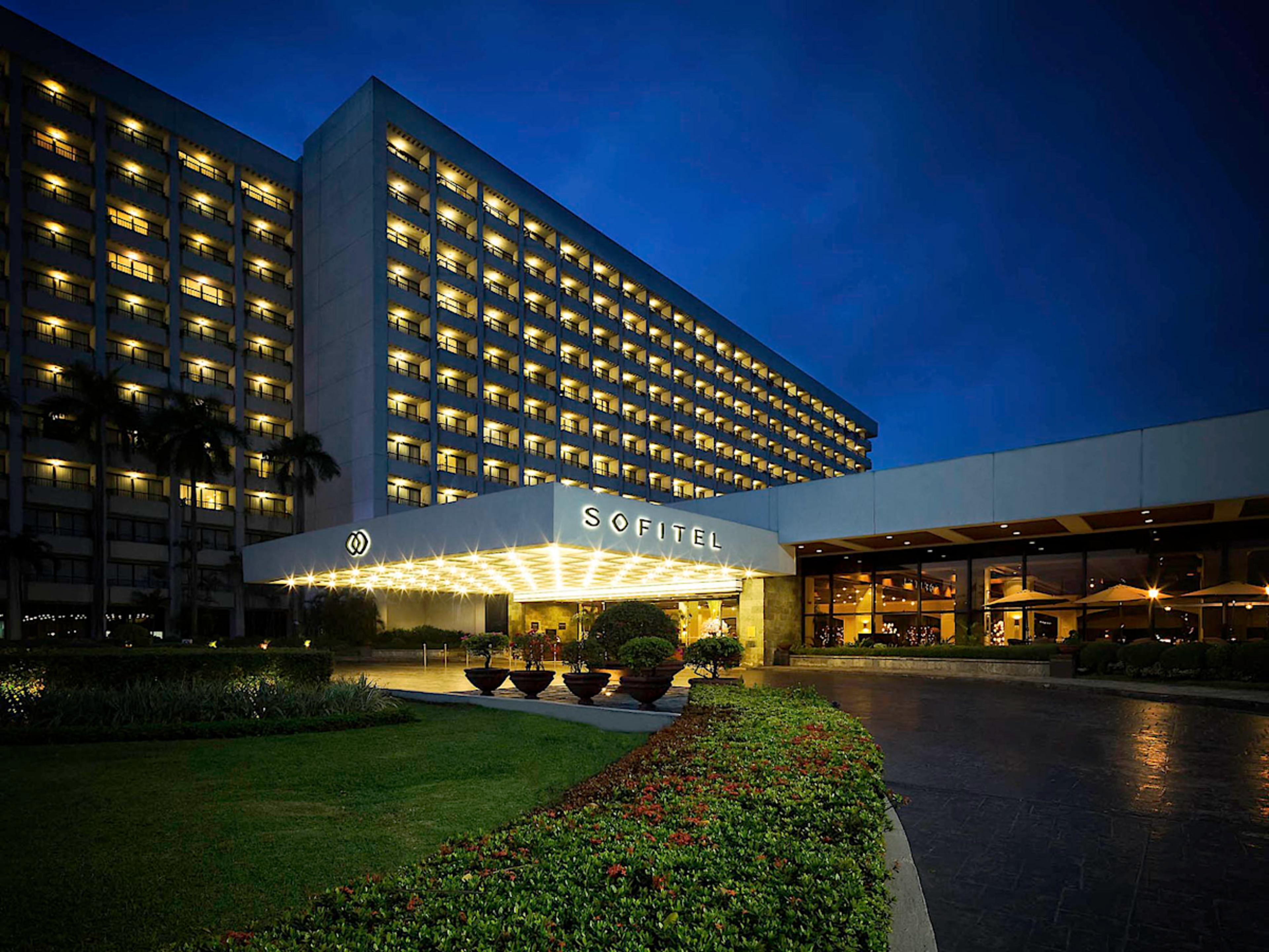 Sofitel Plaza Hotel