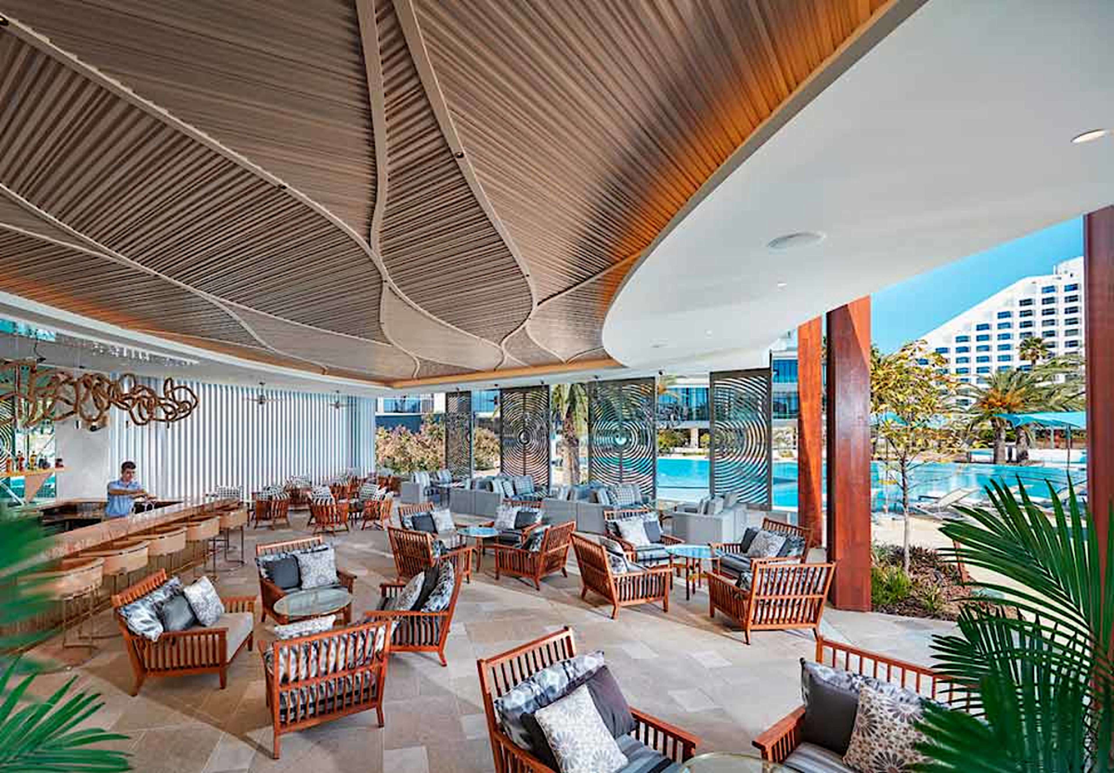 Lounge Bar
