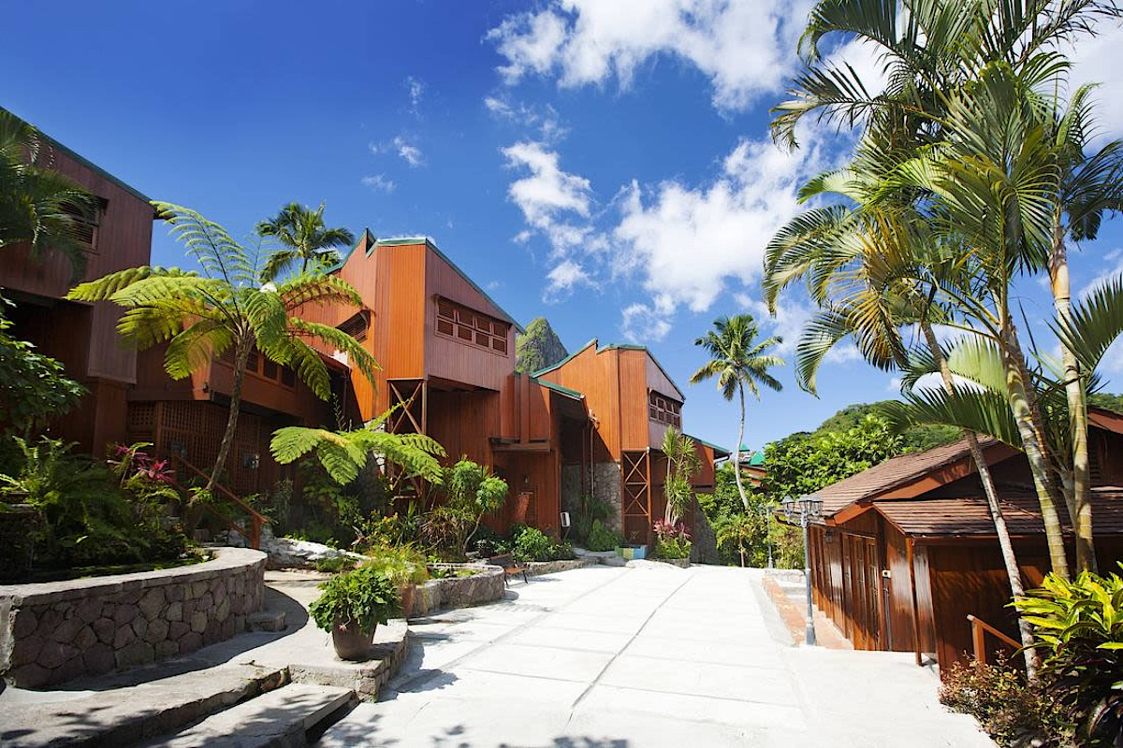 Ladera Resort