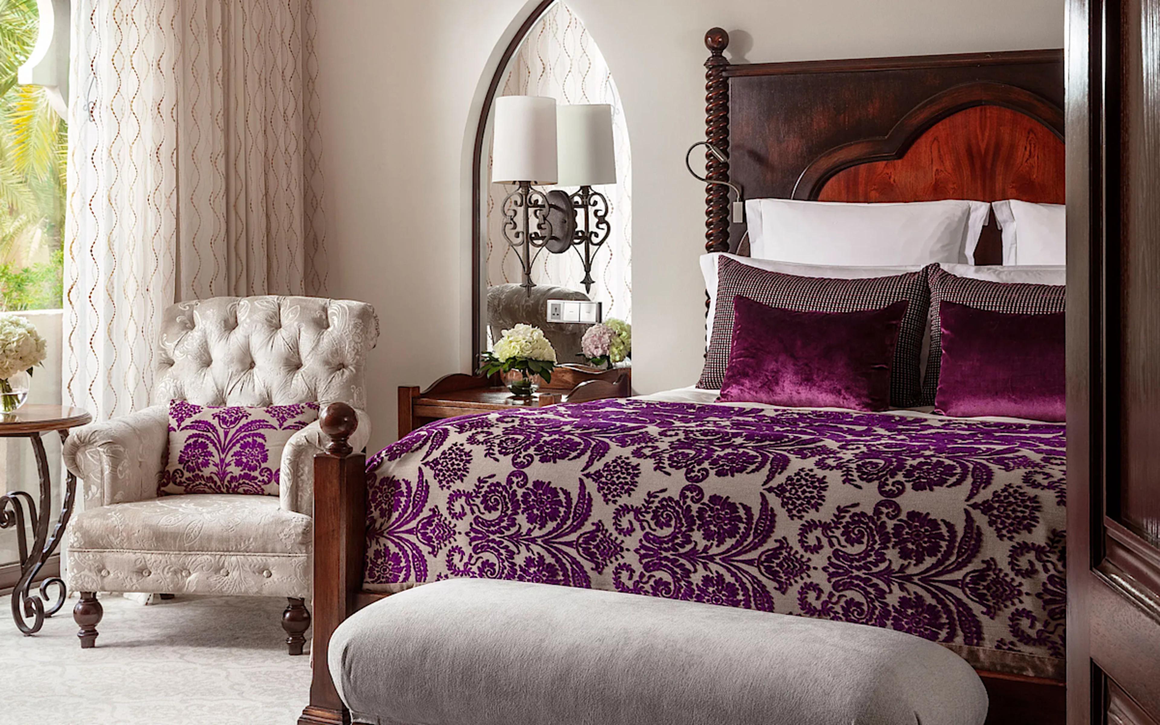Regency Executive Suite