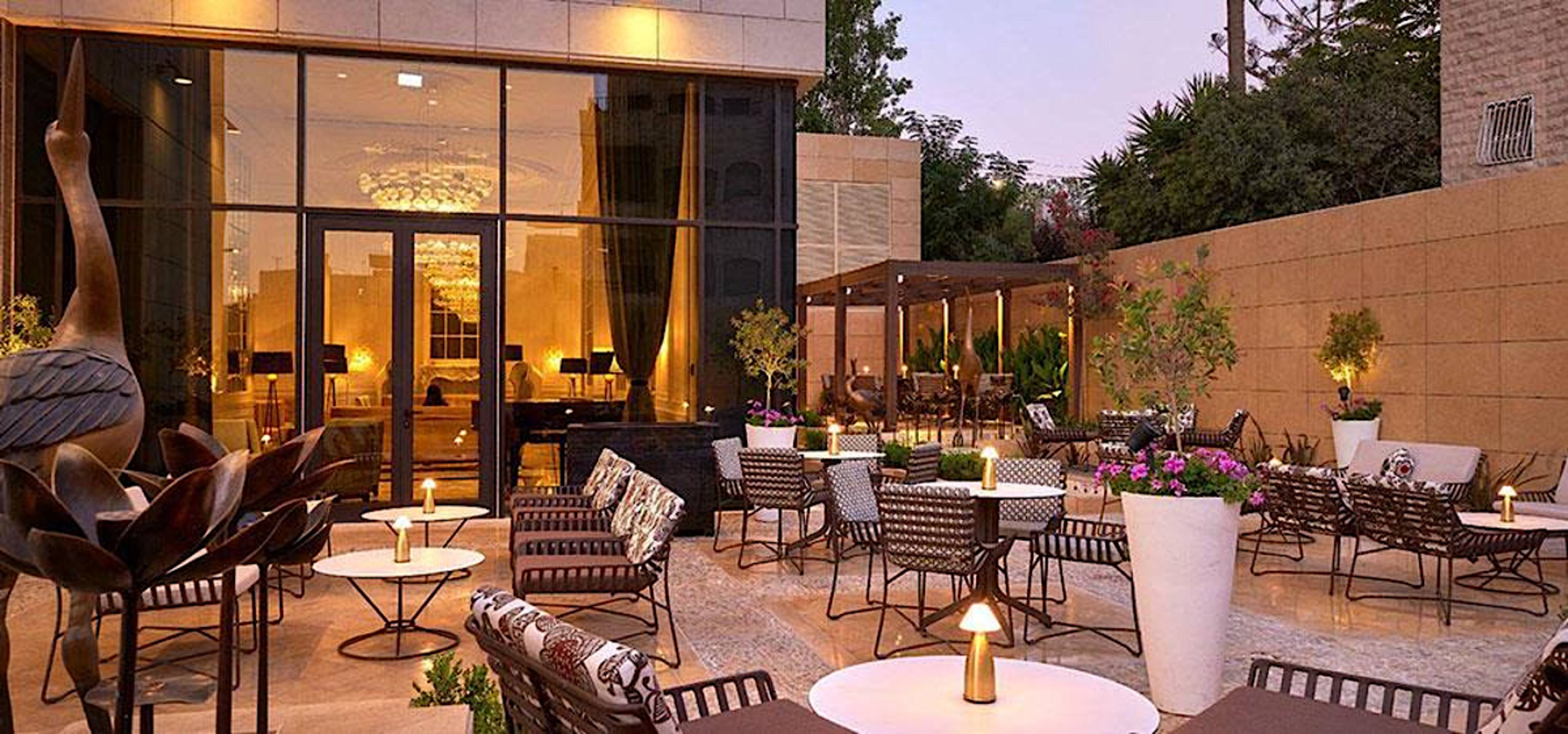 Terrace Lounge