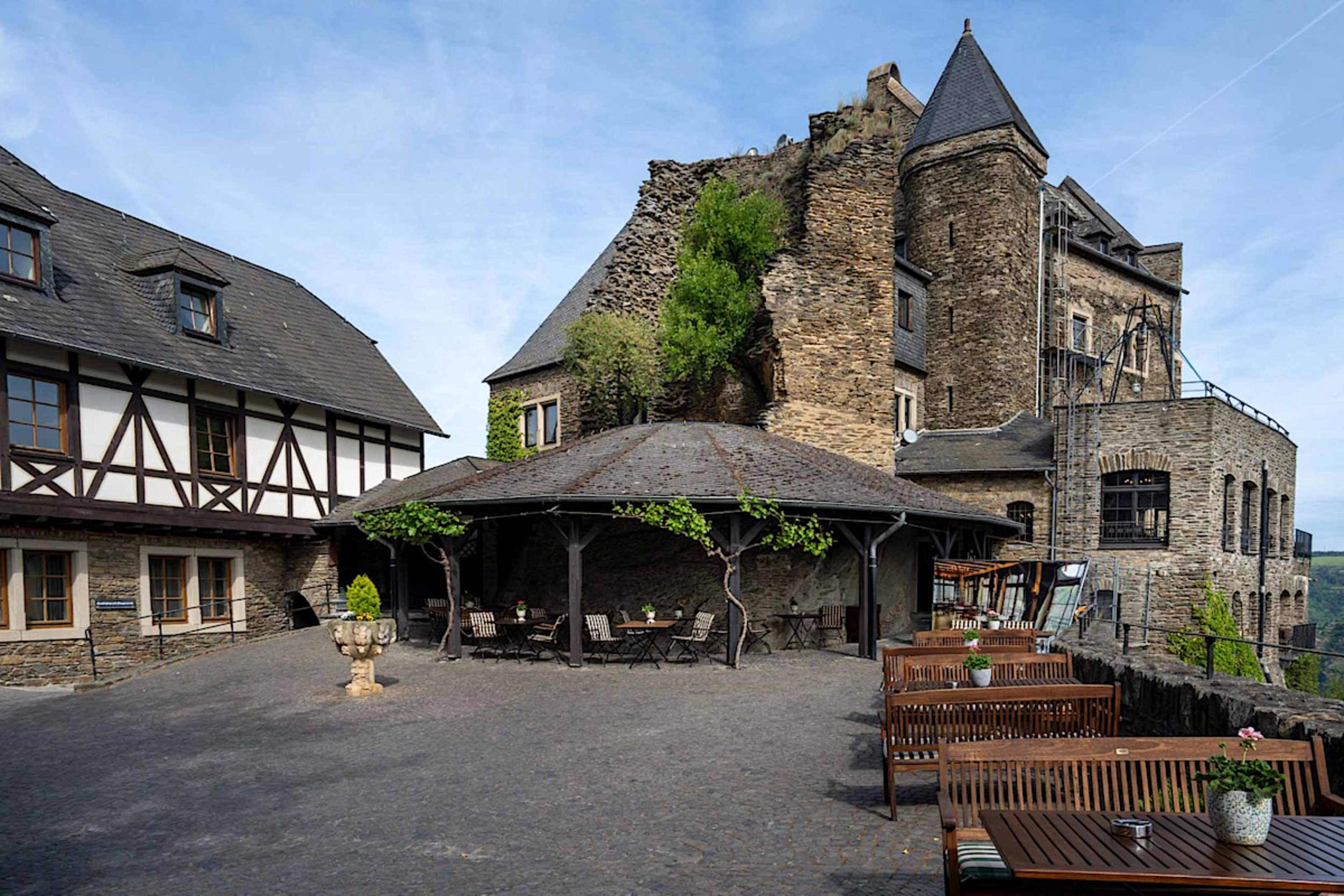 Castle Bistro