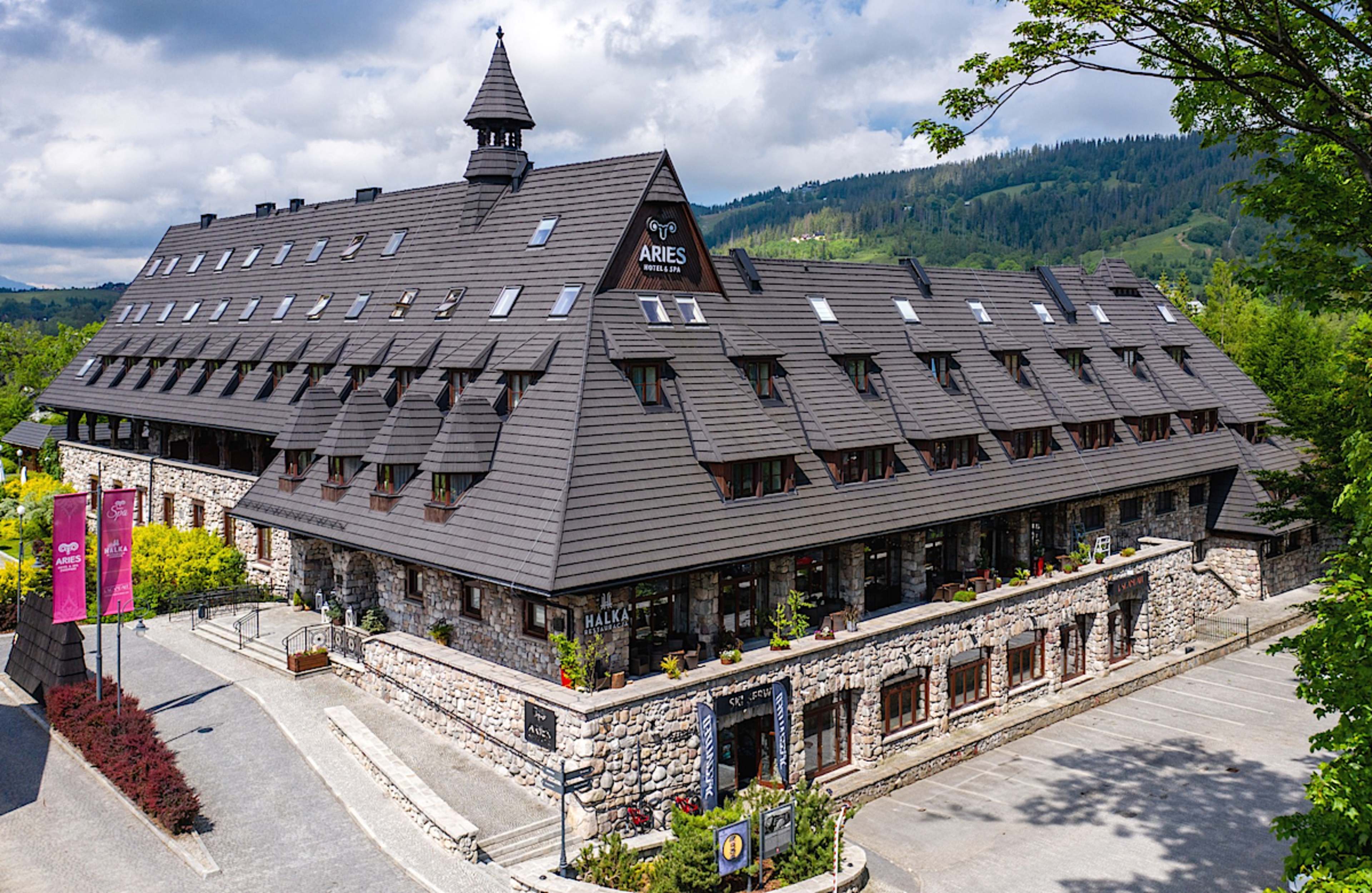 Aries Hotel & SPA
