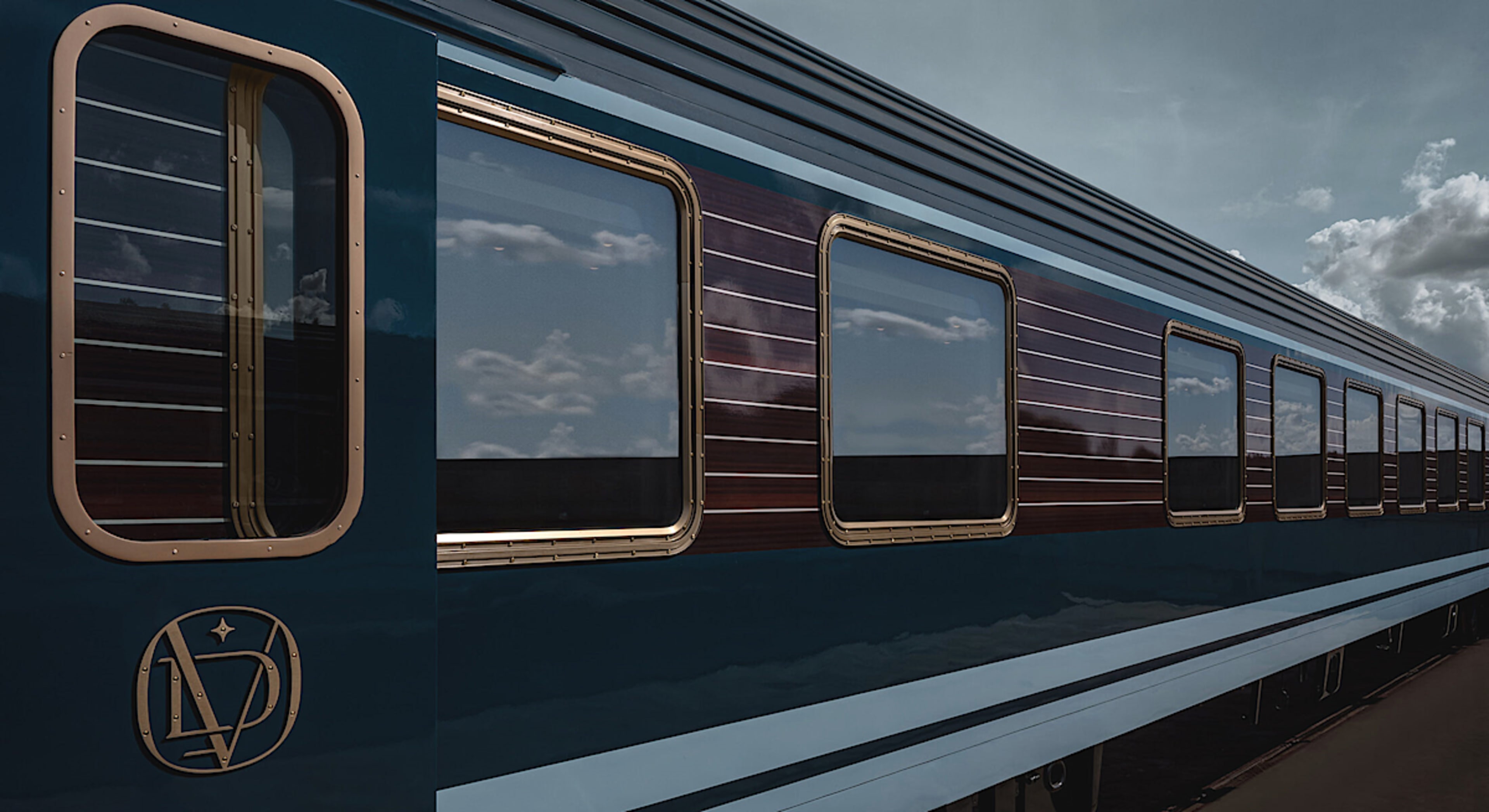 La Dolce Vita Orient Express