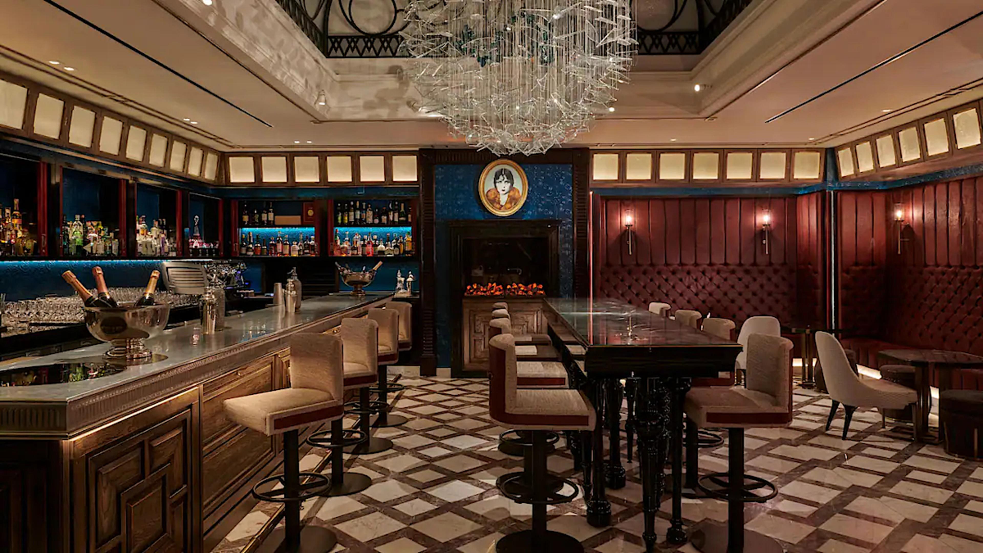 Bar