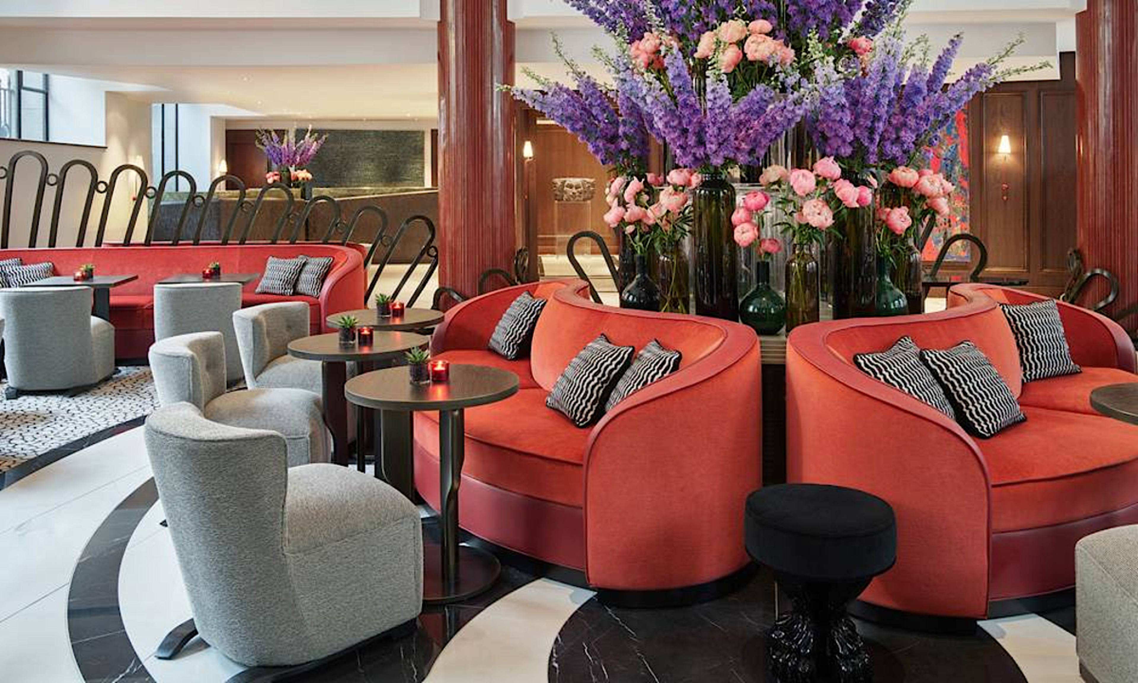 Lobby Bar