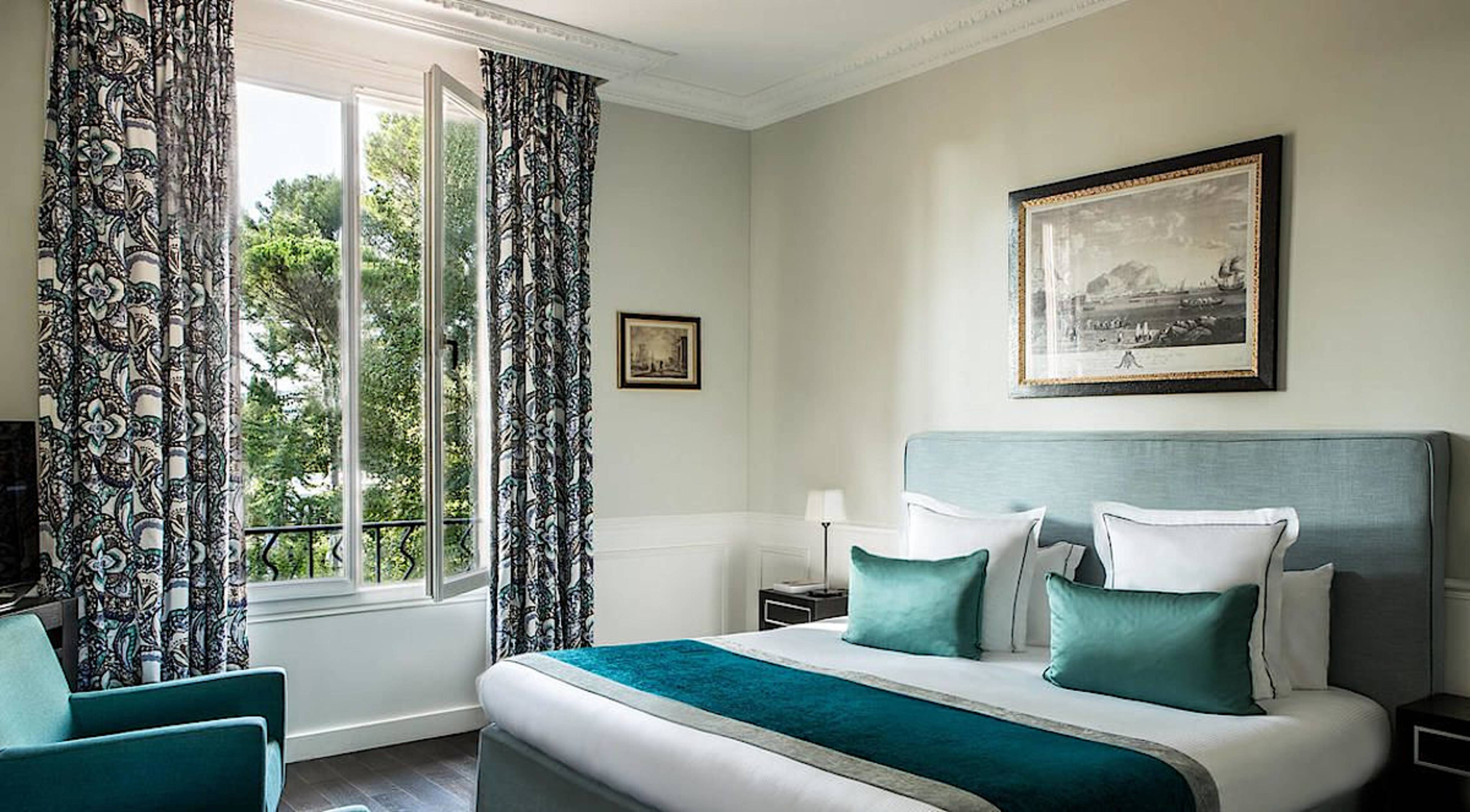 deluxe room