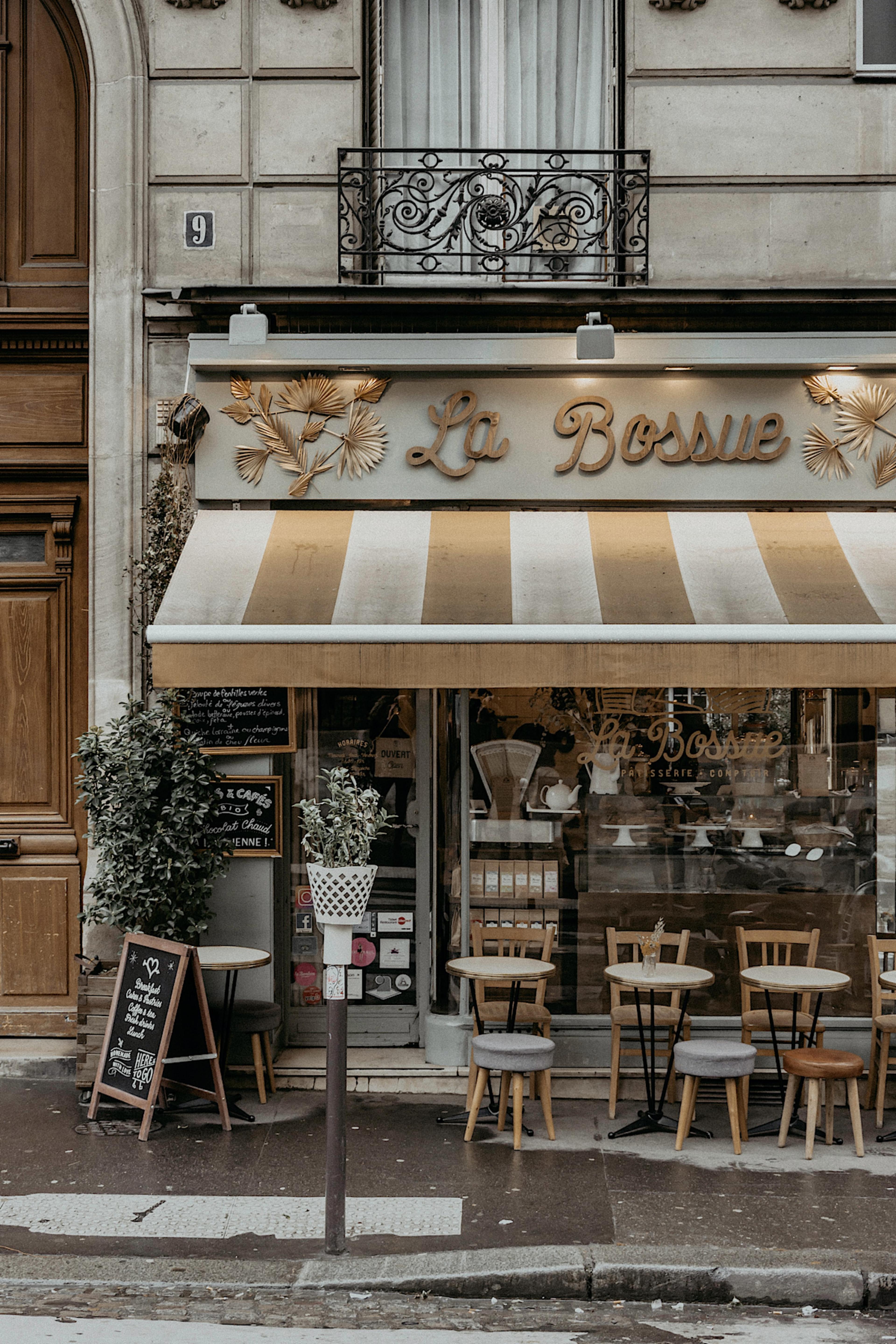 French cafe