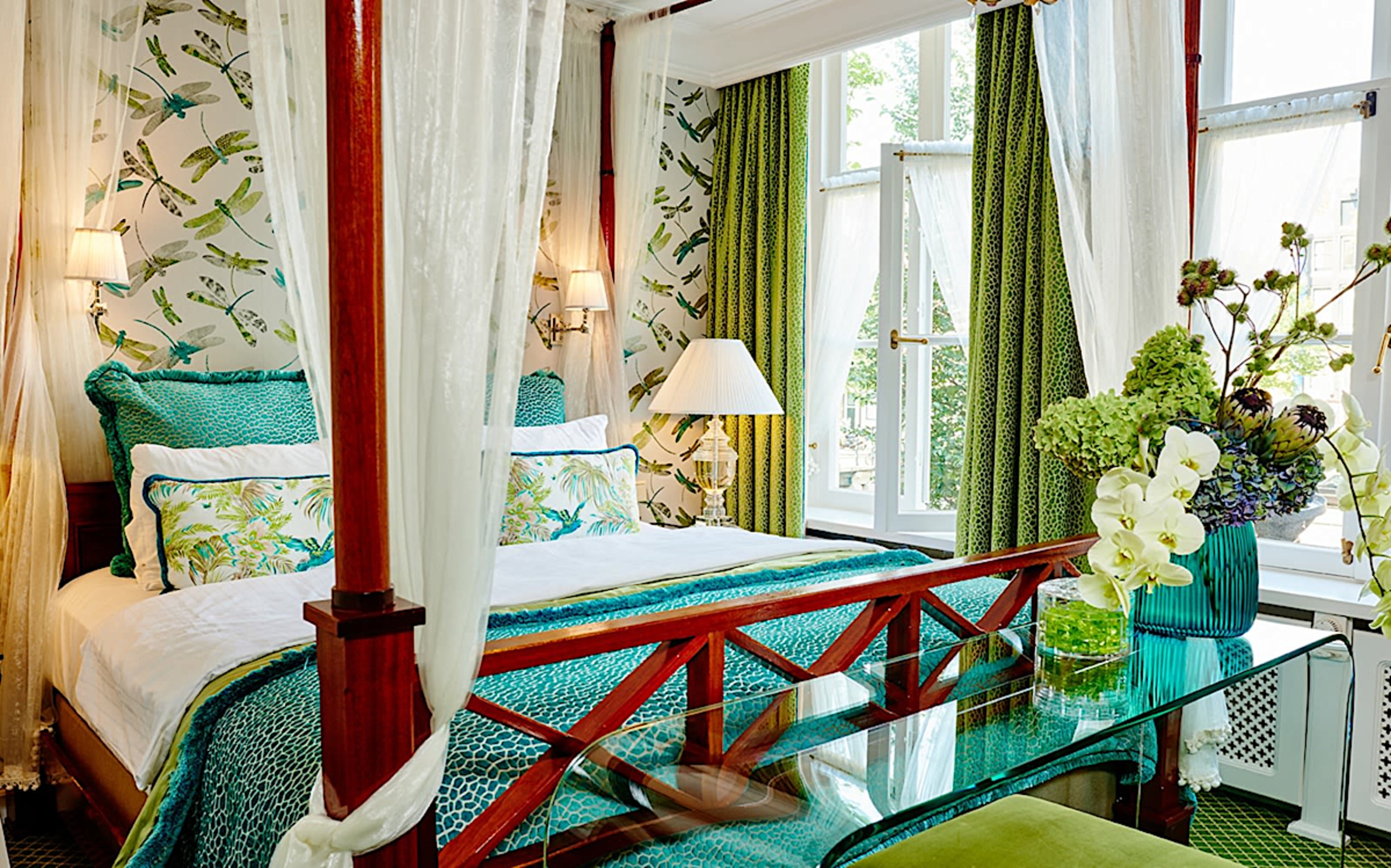 Luxury Canal Room