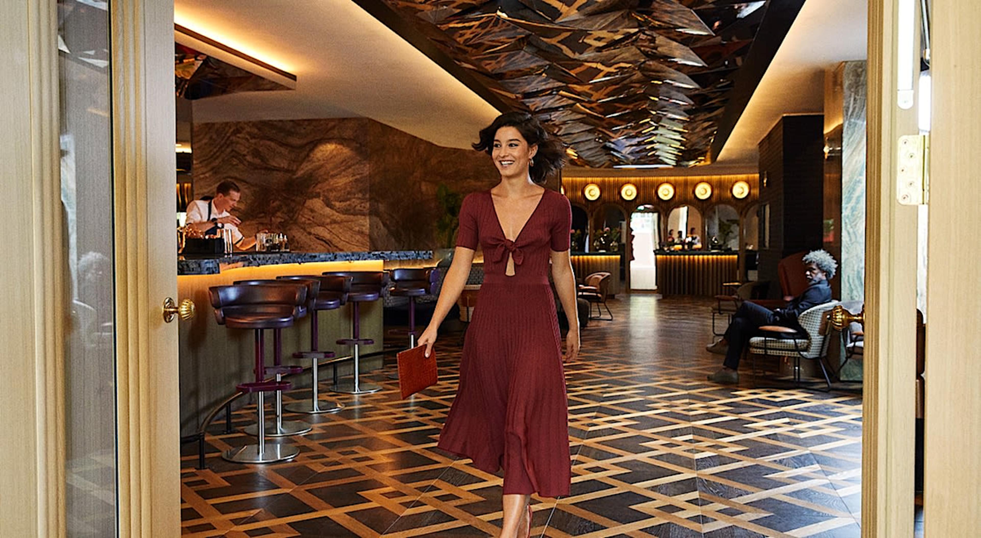 Lounge Bar