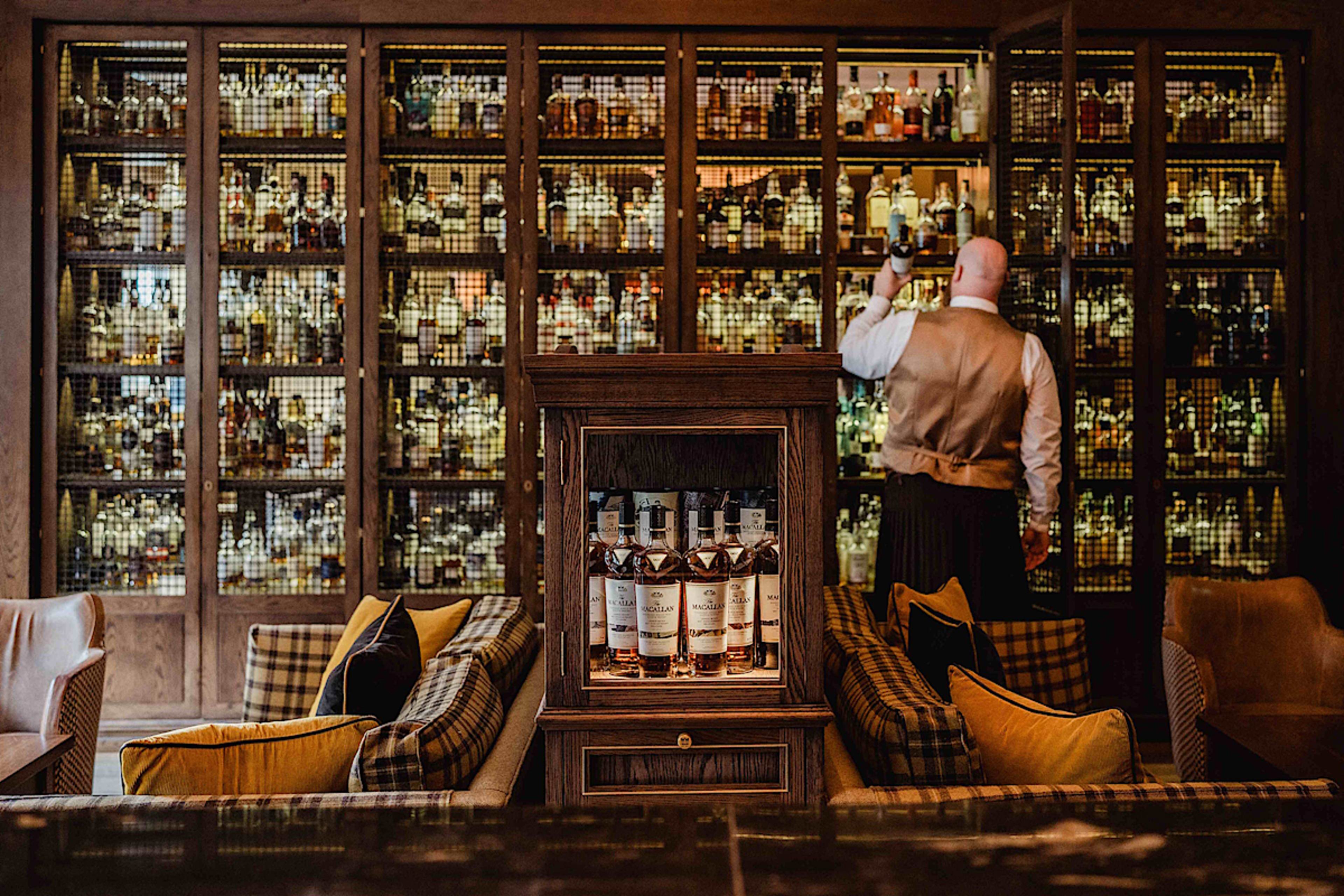 SCOTCH bar