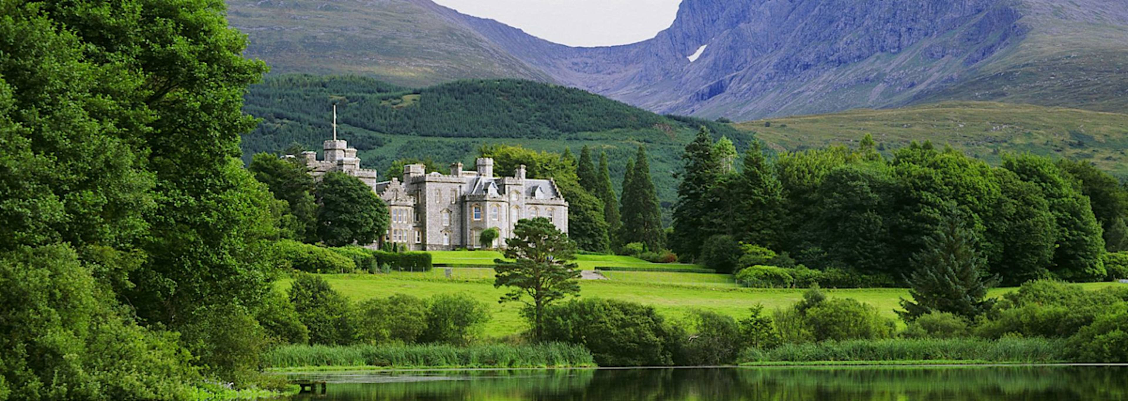 INVERLOCHY CASTLE