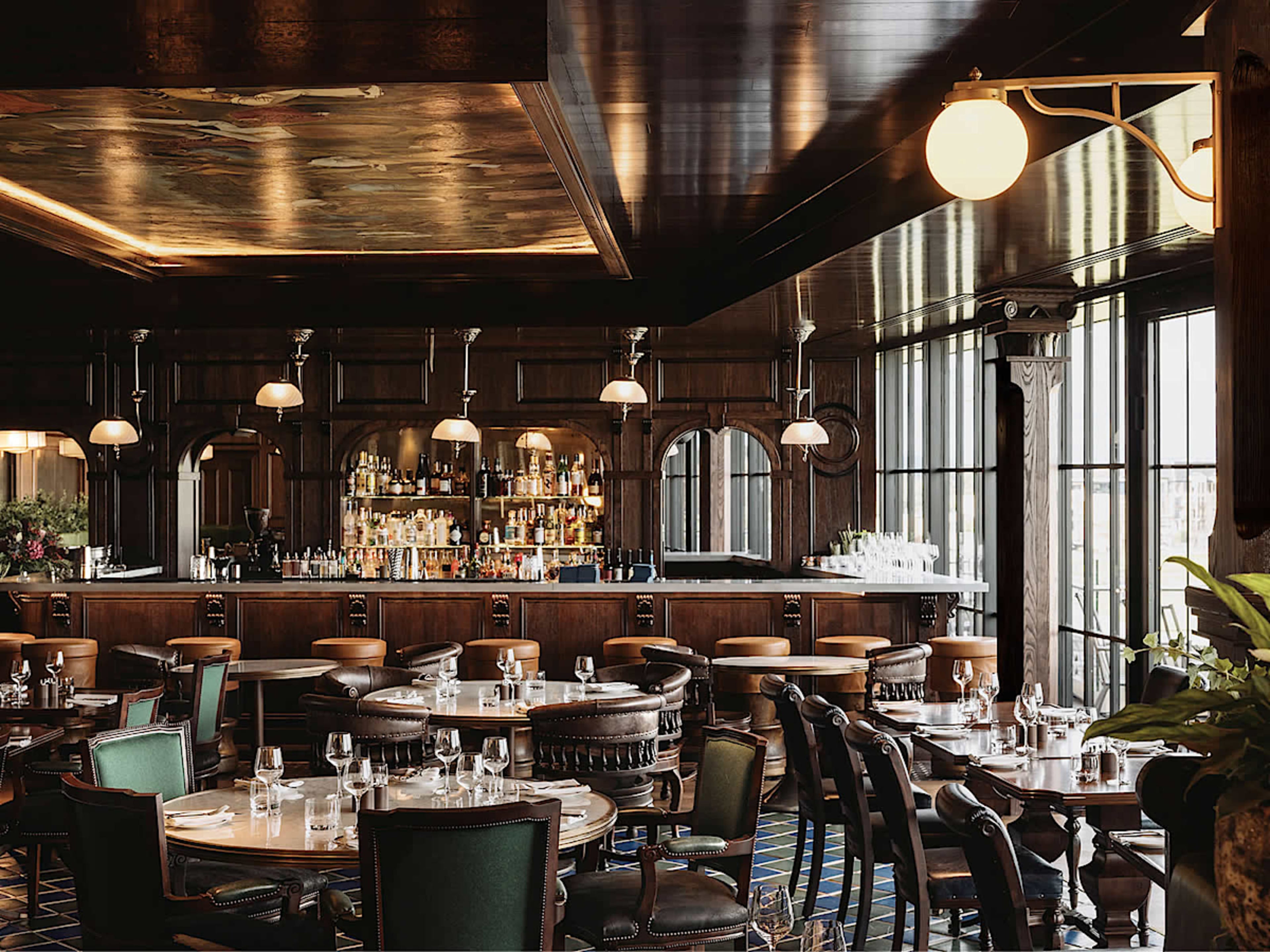 Bar & Restaurant