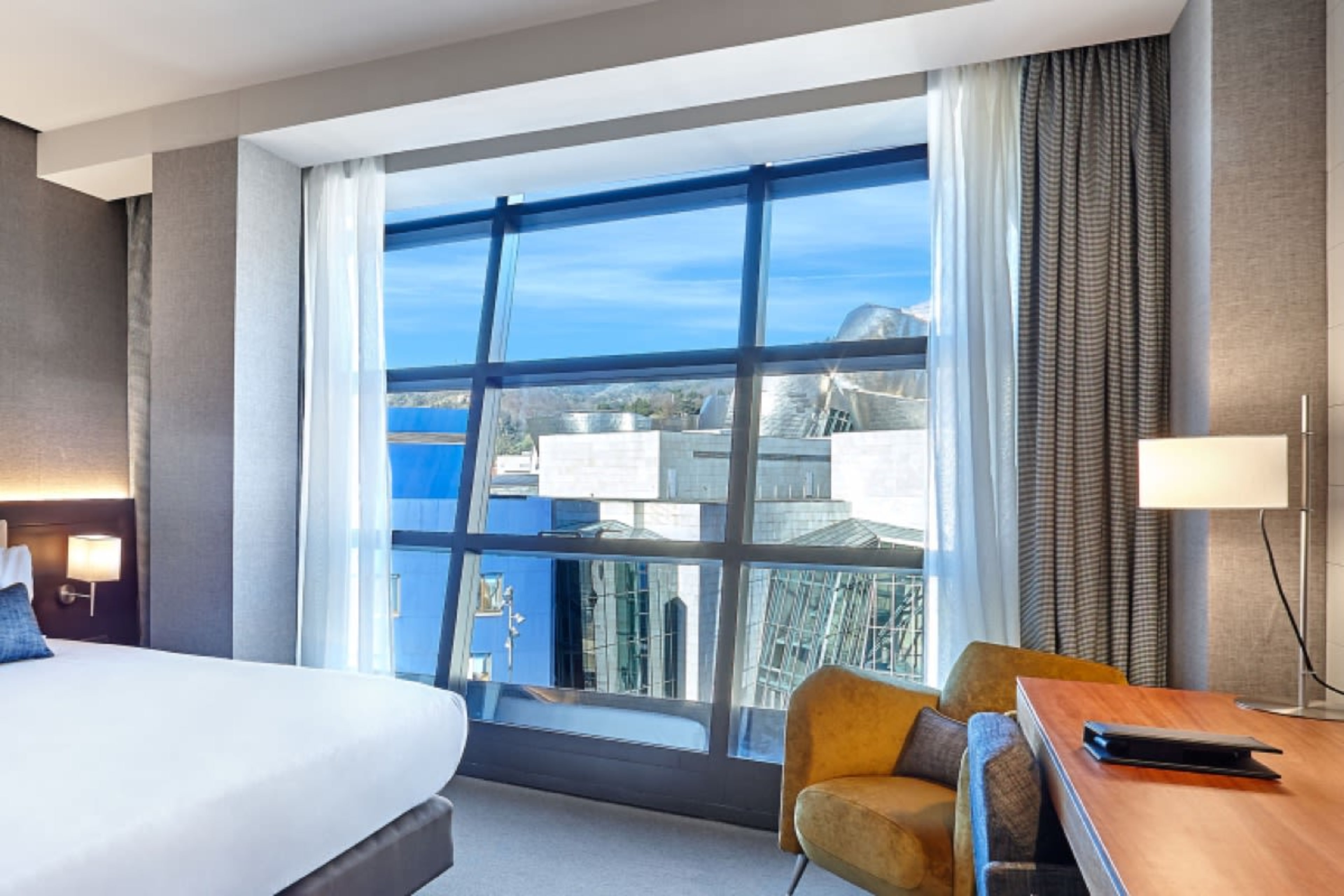 Deluxe Room Guggenheim View
